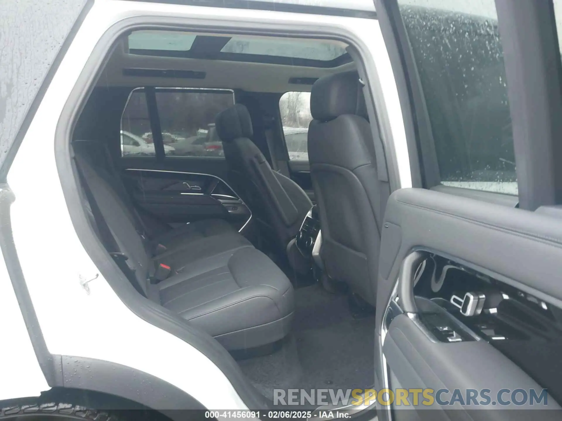 8 Фотография поврежденного автомобиля SALKP9FU3PA051508 LAND ROVER RANGE ROVER 2023
