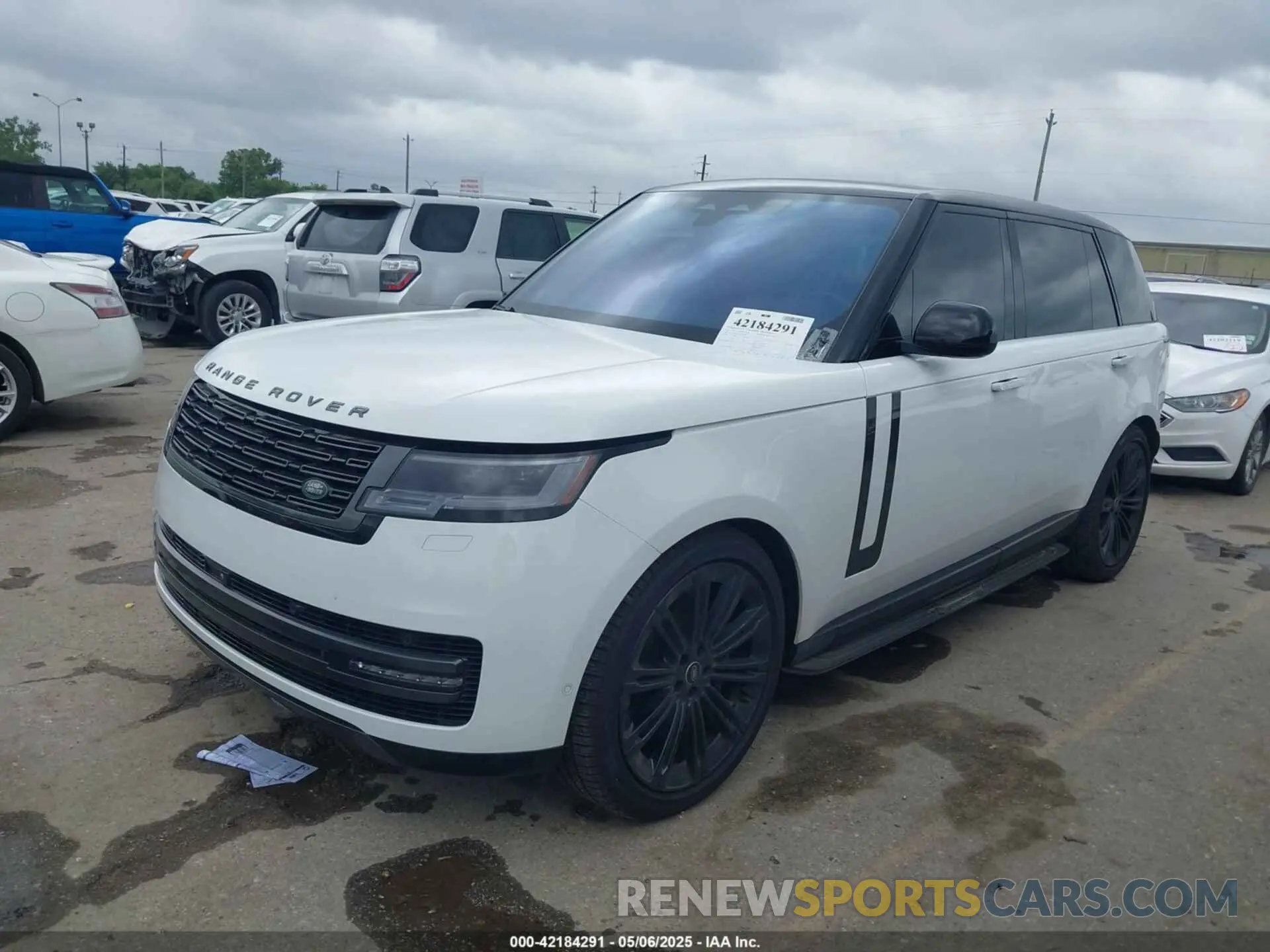 2 Photograph of a damaged car SALKPBE7XPA025006 LAND ROVER RANGE ROVER 2023