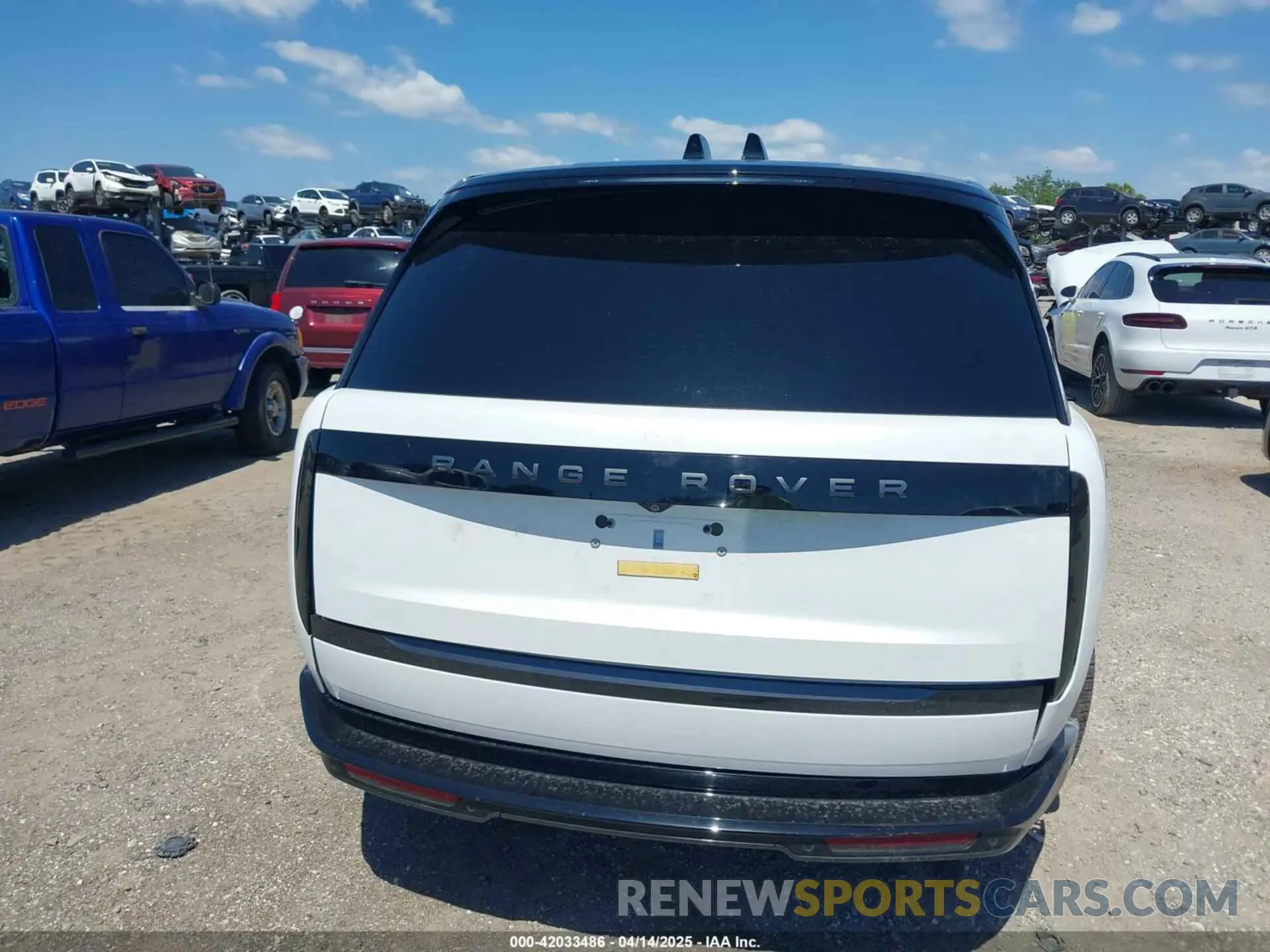 16 Фотография поврежденного автомобиля SALK1BE92RA209166 LAND ROVER RANGE ROVER 2024