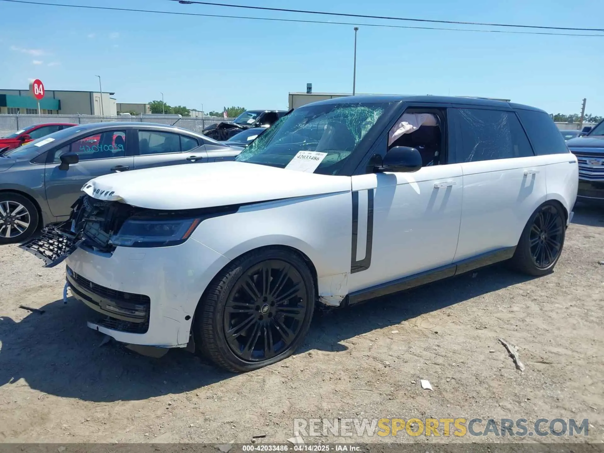 2 Фотография поврежденного автомобиля SALK1BE92RA209166 LAND ROVER RANGE ROVER 2024