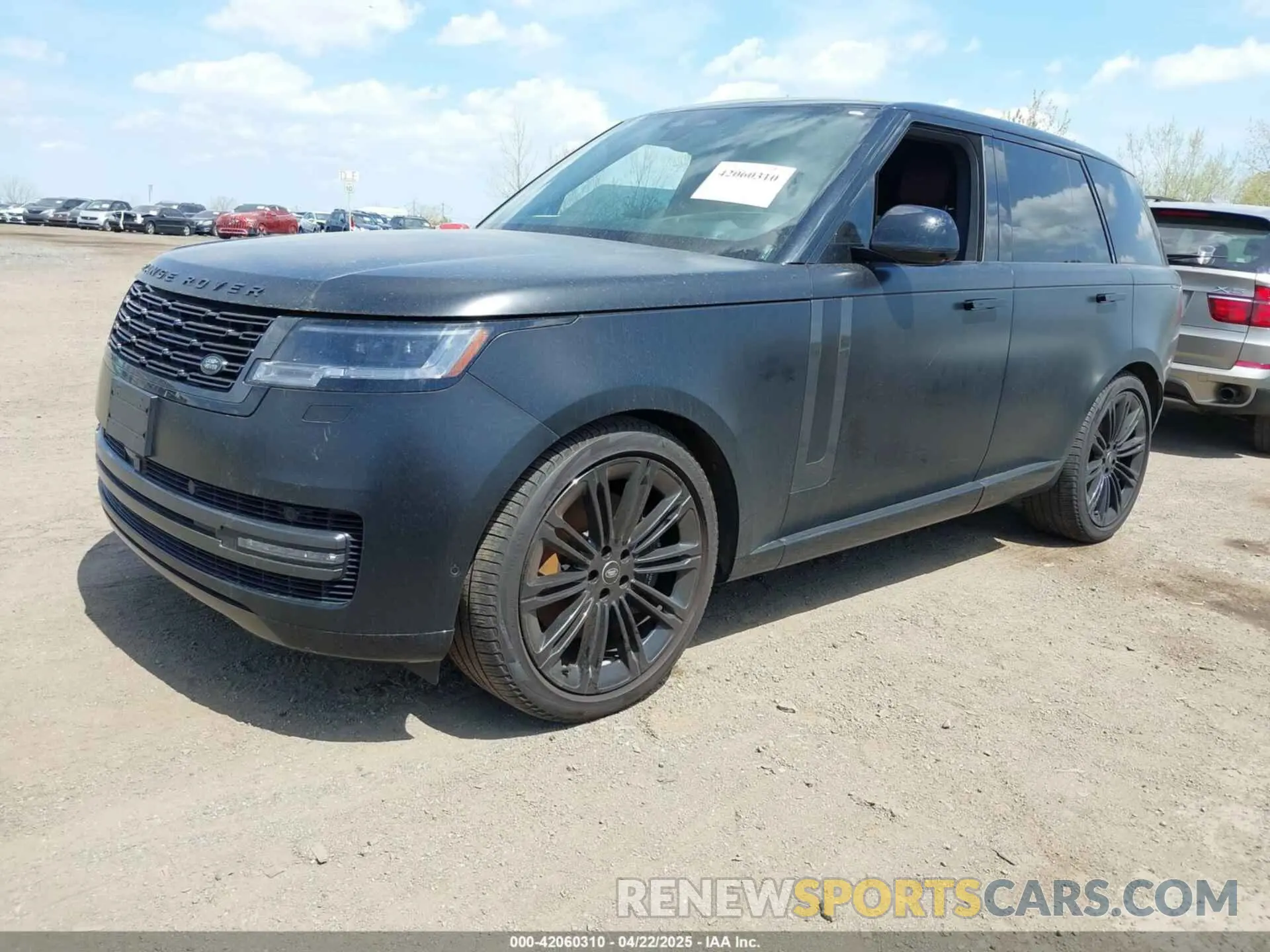2 Фотография поврежденного автомобиля SALKP9E96RA092327 LAND ROVER RANGE ROVER 2024