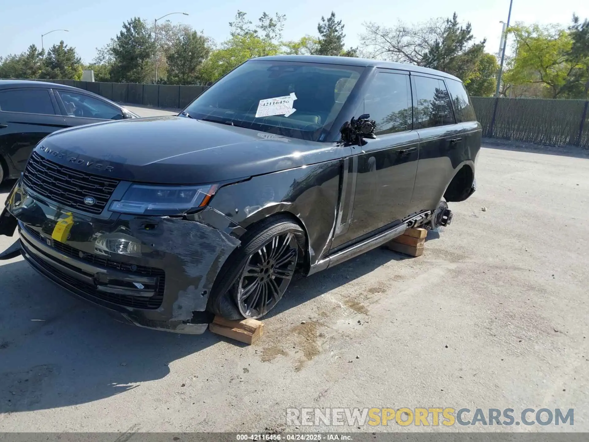 6 Photograph of a damaged car SALKP9FU4SA281132 LAND ROVER RANGE ROVER 2025
