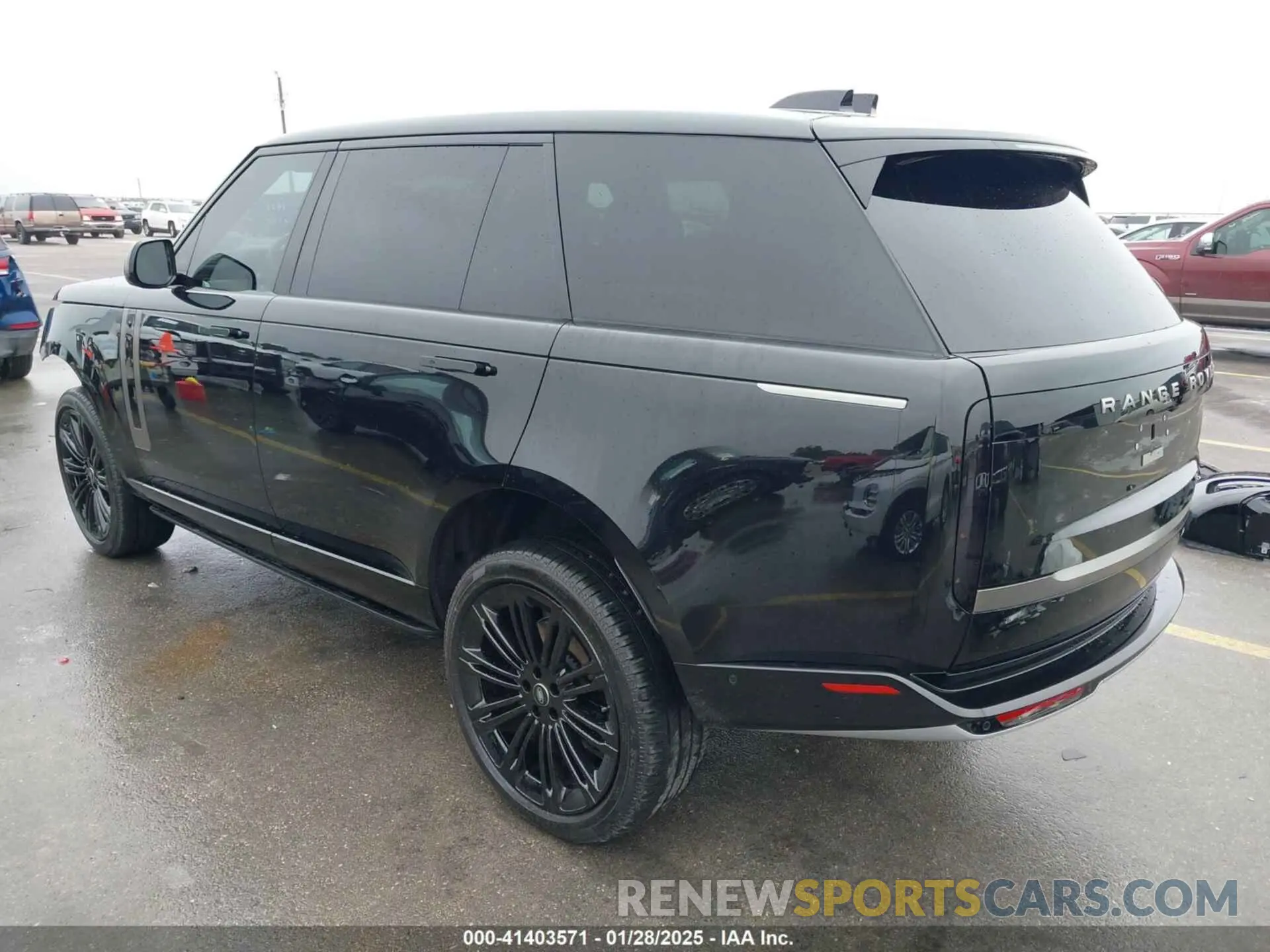 3 Фотография поврежденного автомобиля SALKPBFU5SA280904 LAND ROVER RANGE ROVER 2025