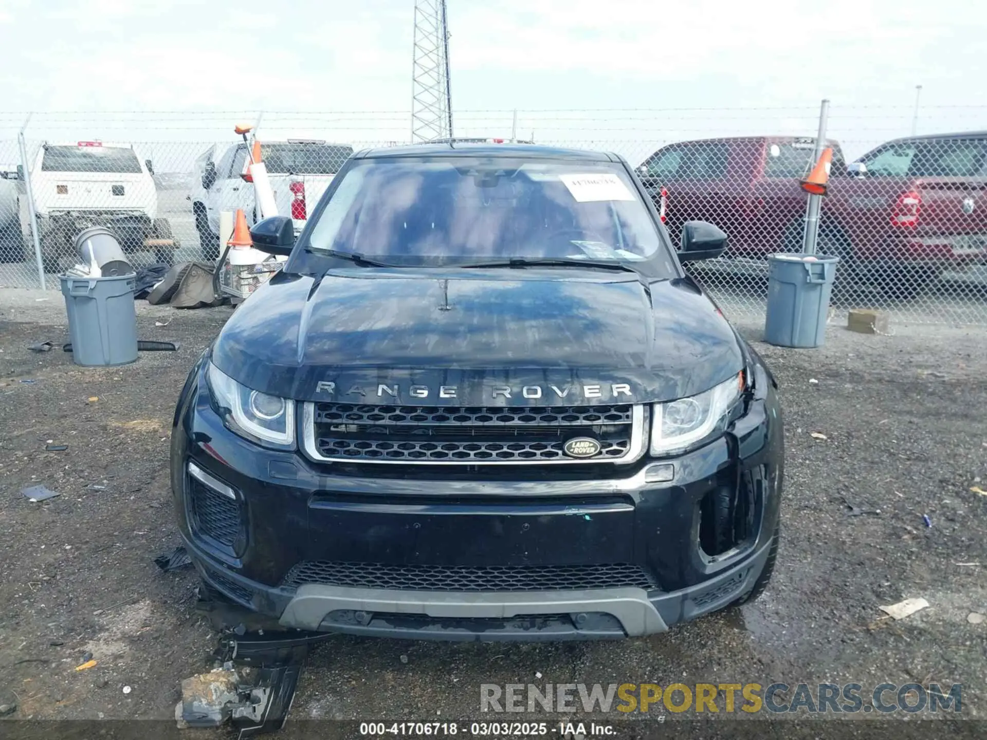 12 Photograph of a damaged car SALVP2RX2KH347033 LAND ROVER RANGE ROVER EVOQUE 2019
