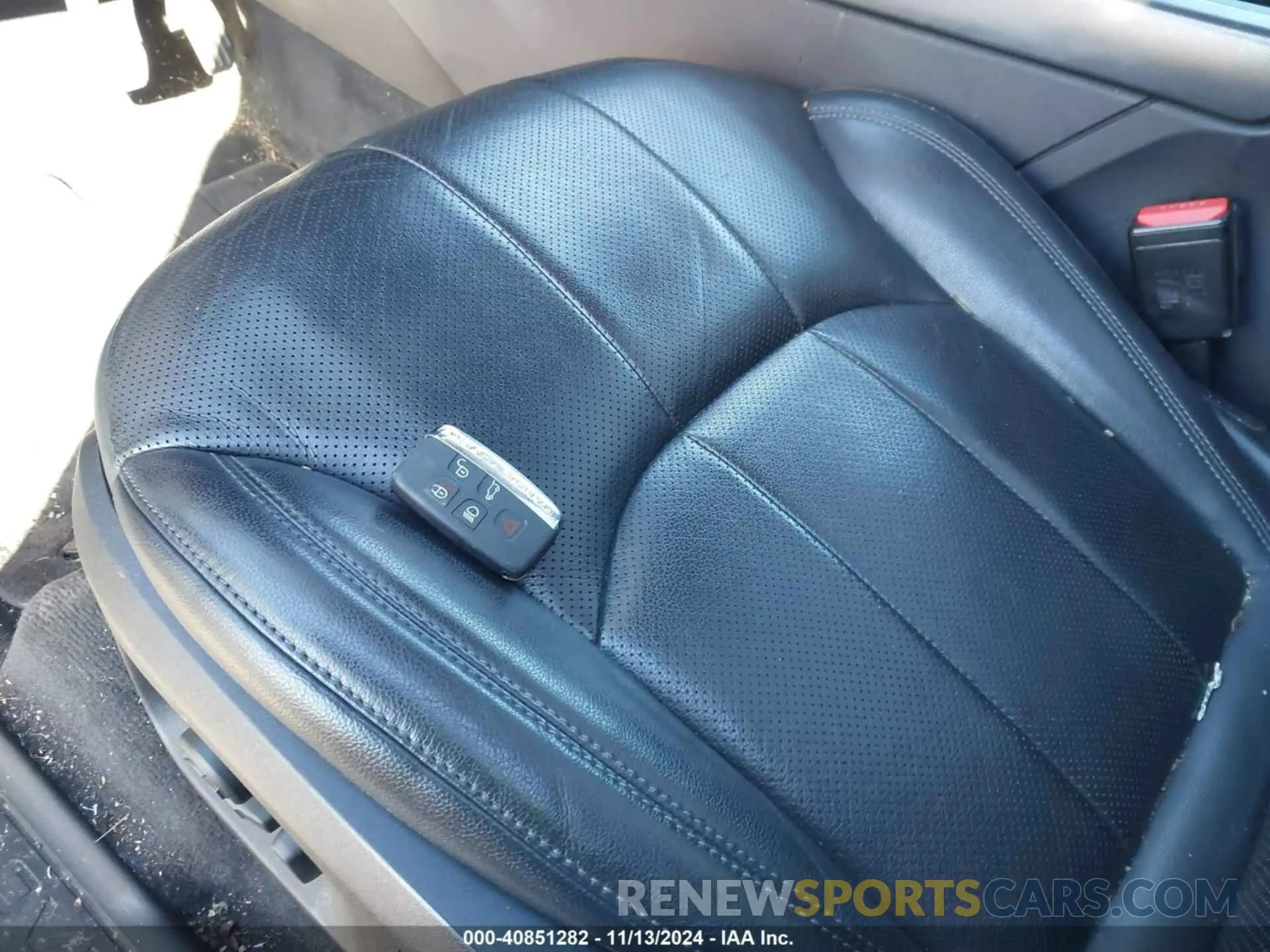 11 Photograph of a damaged car SALVP2RX5KH332686 LAND ROVER RANGE ROVER EVOQUE 2019