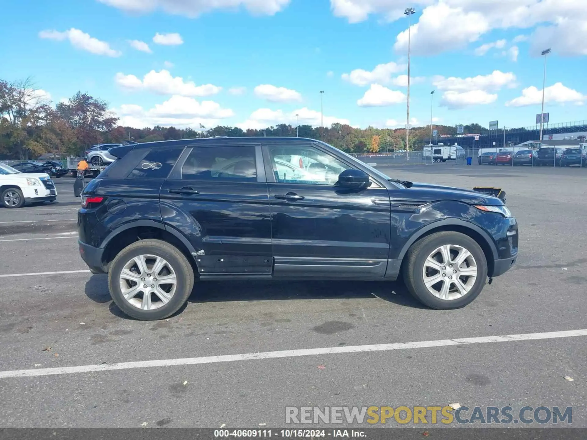 13 Photograph of a damaged car SALVP2RX5KH341811 LAND ROVER RANGE ROVER EVOQUE 2019