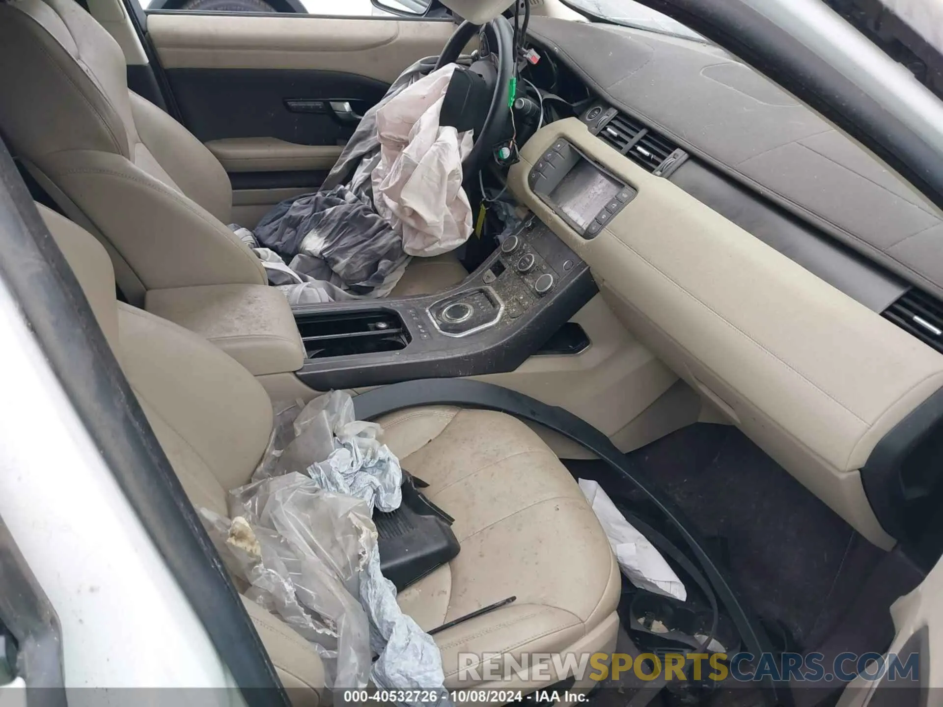 5 Photograph of a damaged car SALVP2RX6KH348993 LAND ROVER RANGE ROVER EVOQUE 2019