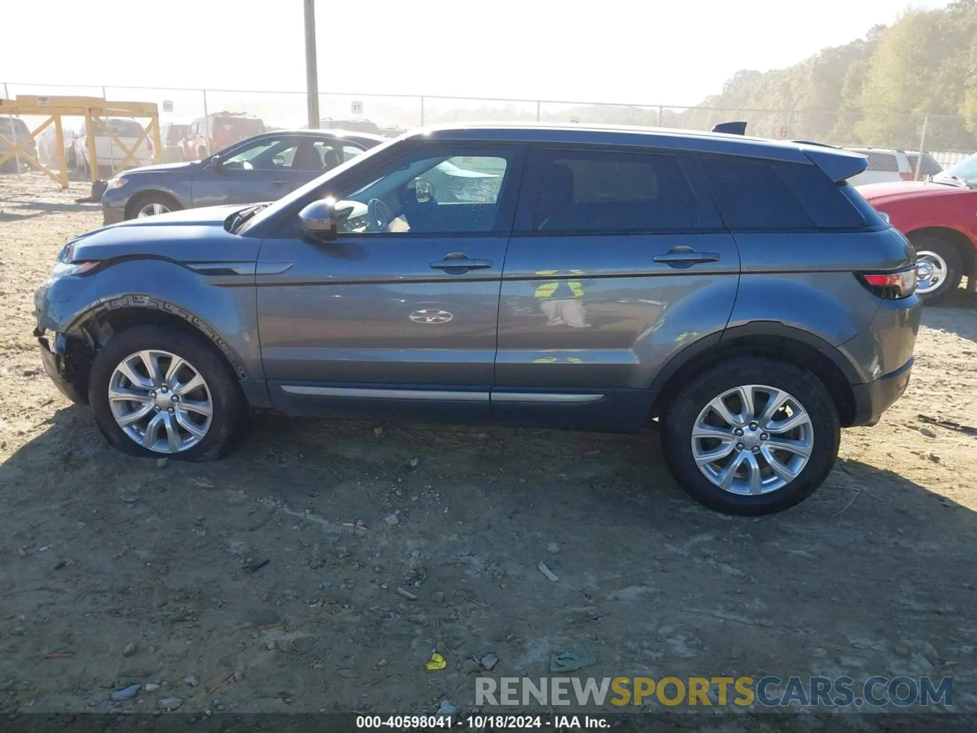 15 Фотография поврежденного автомобиля SALVP2RX7KH342121 LAND ROVER RANGE ROVER EVOQUE 2019