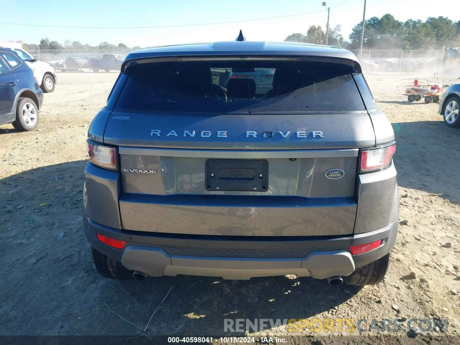 17 Фотография поврежденного автомобиля SALVP2RX7KH342121 LAND ROVER RANGE ROVER EVOQUE 2019