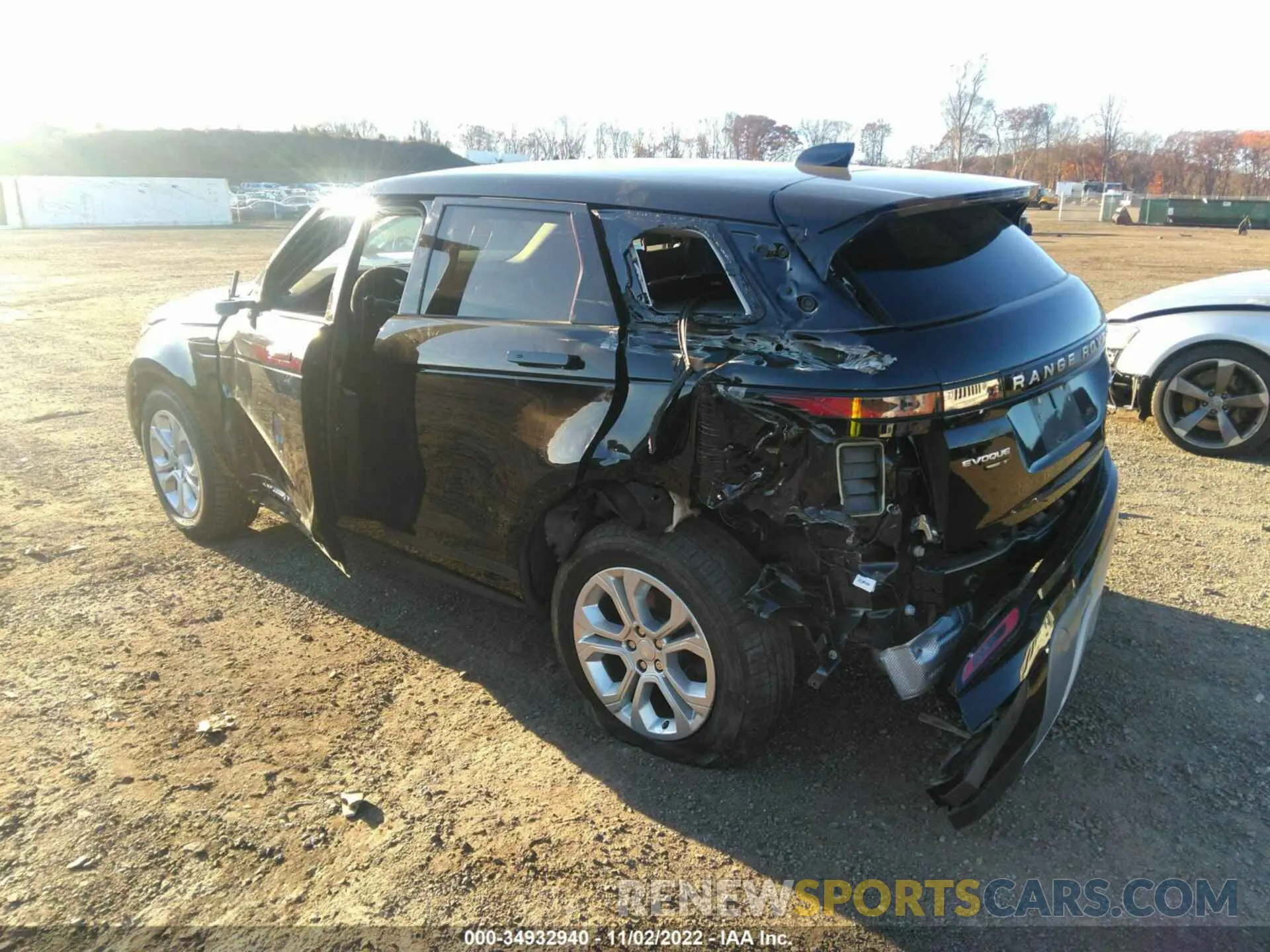3 Фотография поврежденного автомобиля SALZJ2FX0LH017366 LAND ROVER RANGE ROVER EVOQUE 2020