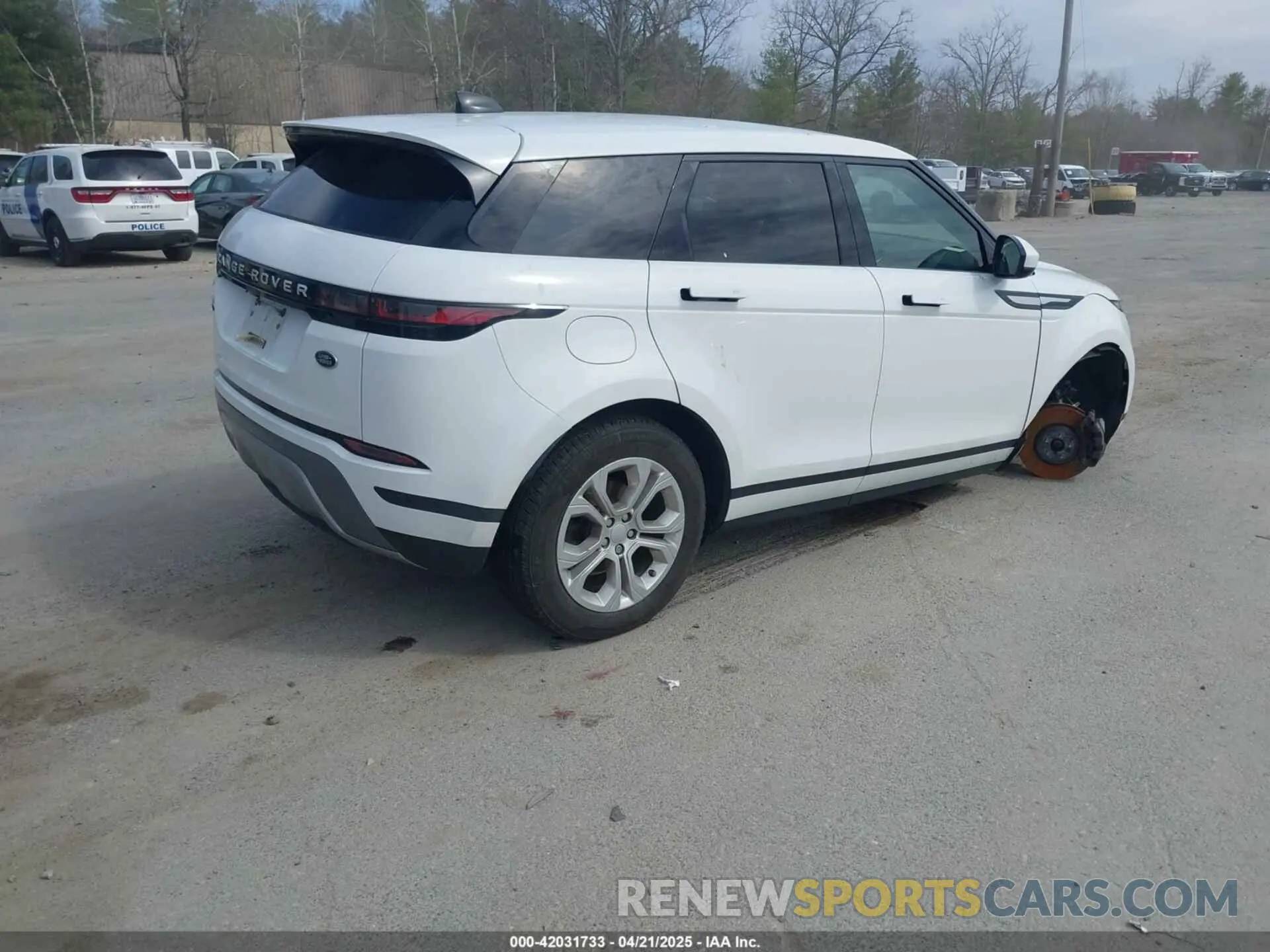 4 Photograph of a damaged car SALZJ2FX1LH059030 LAND ROVER RANGE ROVER EVOQUE 2020