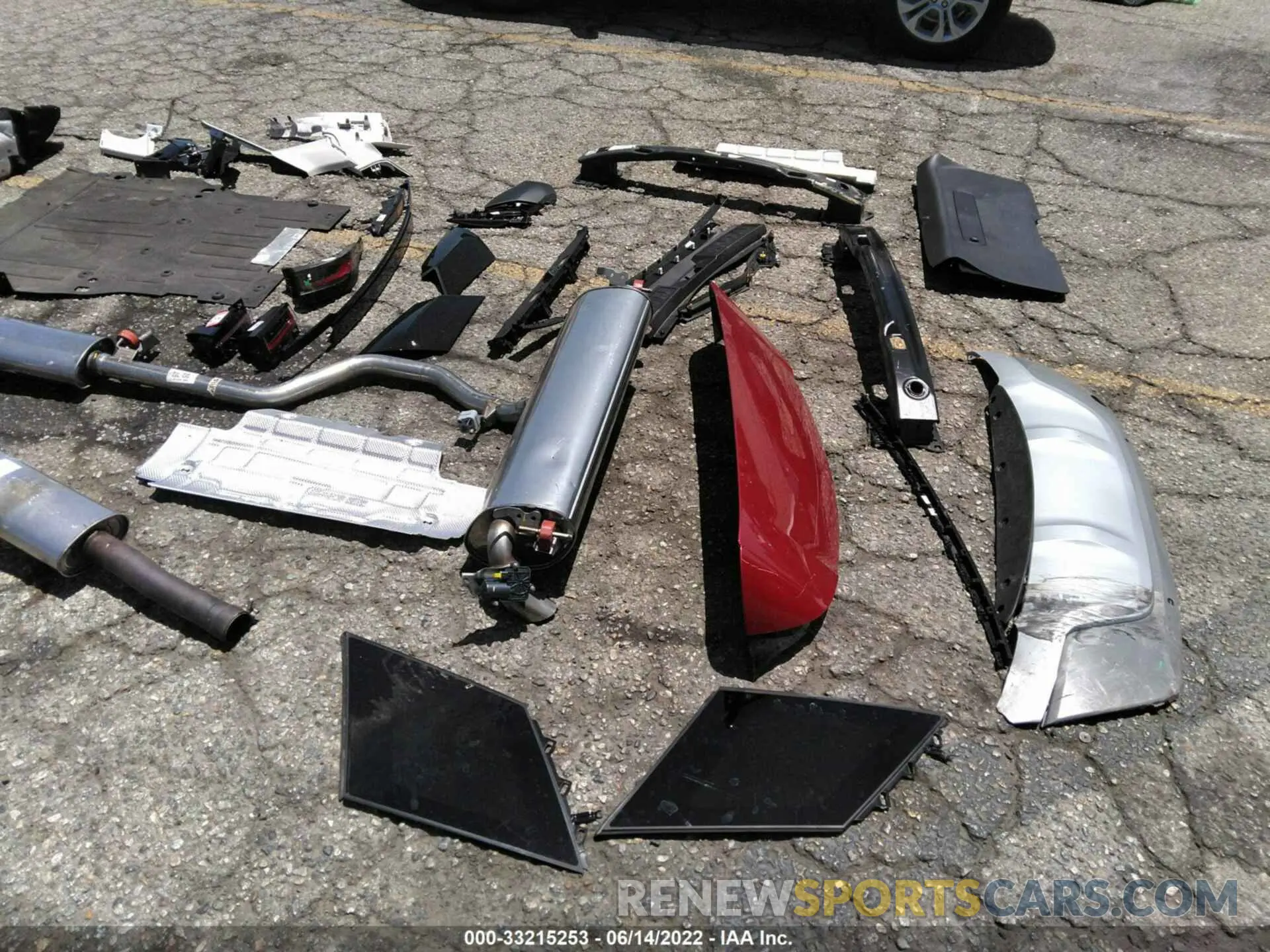 16 Photograph of a damaged car SALZJ2FX1LH059206 LAND ROVER RANGE ROVER EVOQUE 2020