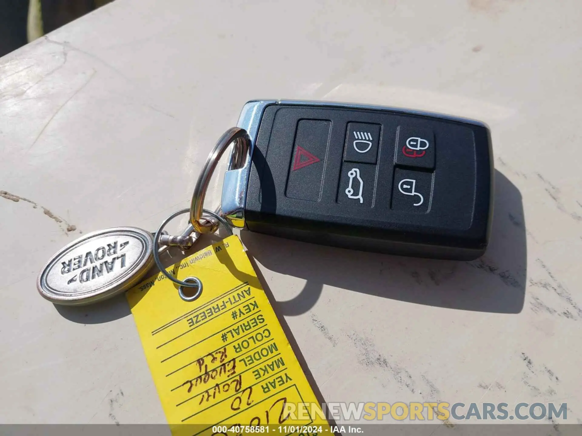 11 Photograph of a damaged car SALZJ2FX1LH114611 LAND ROVER RANGE ROVER EVOQUE 2020