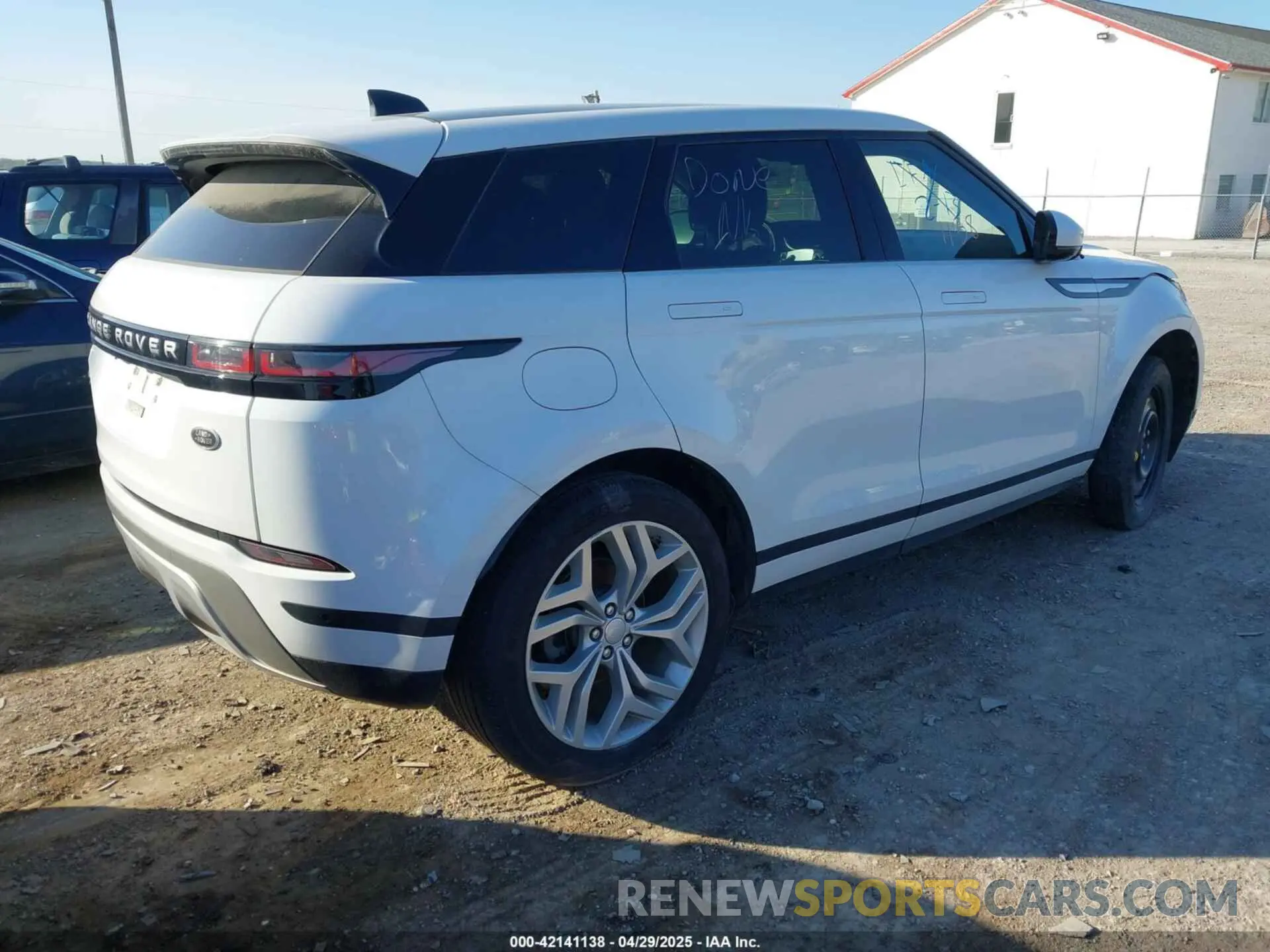 4 Фотография поврежденного автомобиля SALZJ2FX4LH119219 LAND ROVER RANGE ROVER EVOQUE 2020
