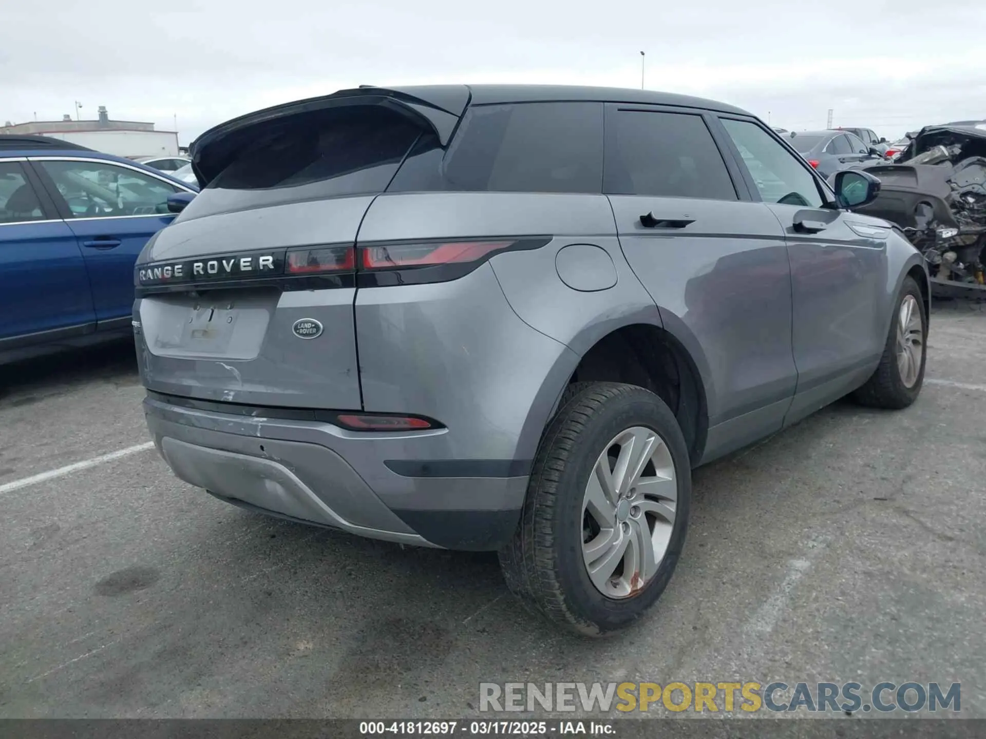 4 Photograph of a damaged car SALZJ2FX5LH068877 LAND ROVER RANGE ROVER EVOQUE 2020