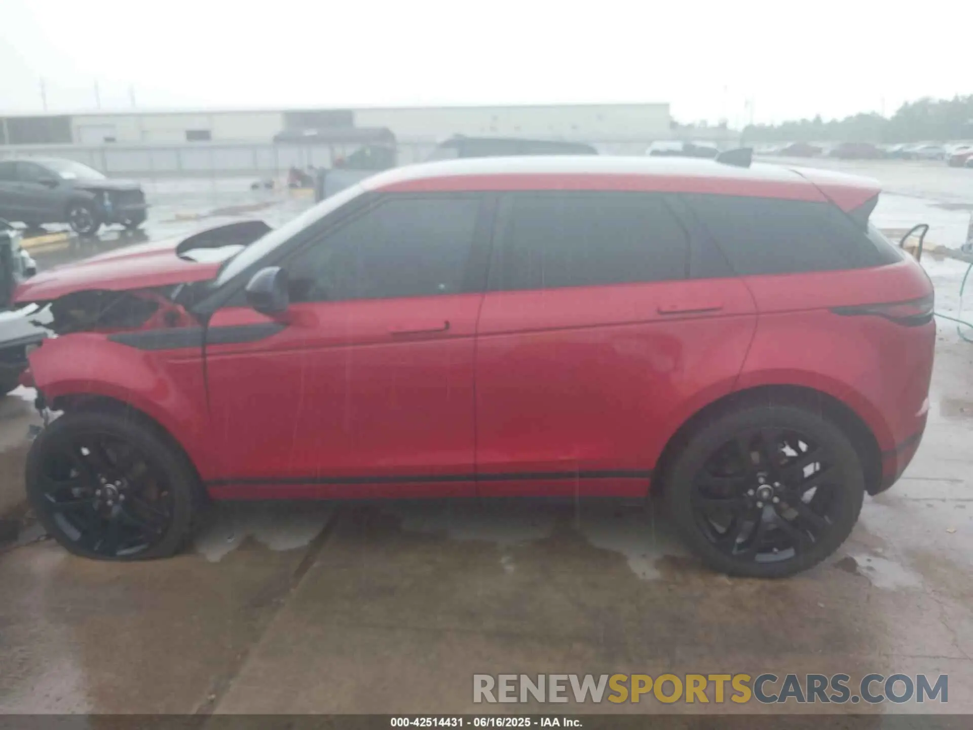 14 Photograph of a damaged car SALZJ2FX6LH018148 LAND ROVER RANGE ROVER EVOQUE 2020