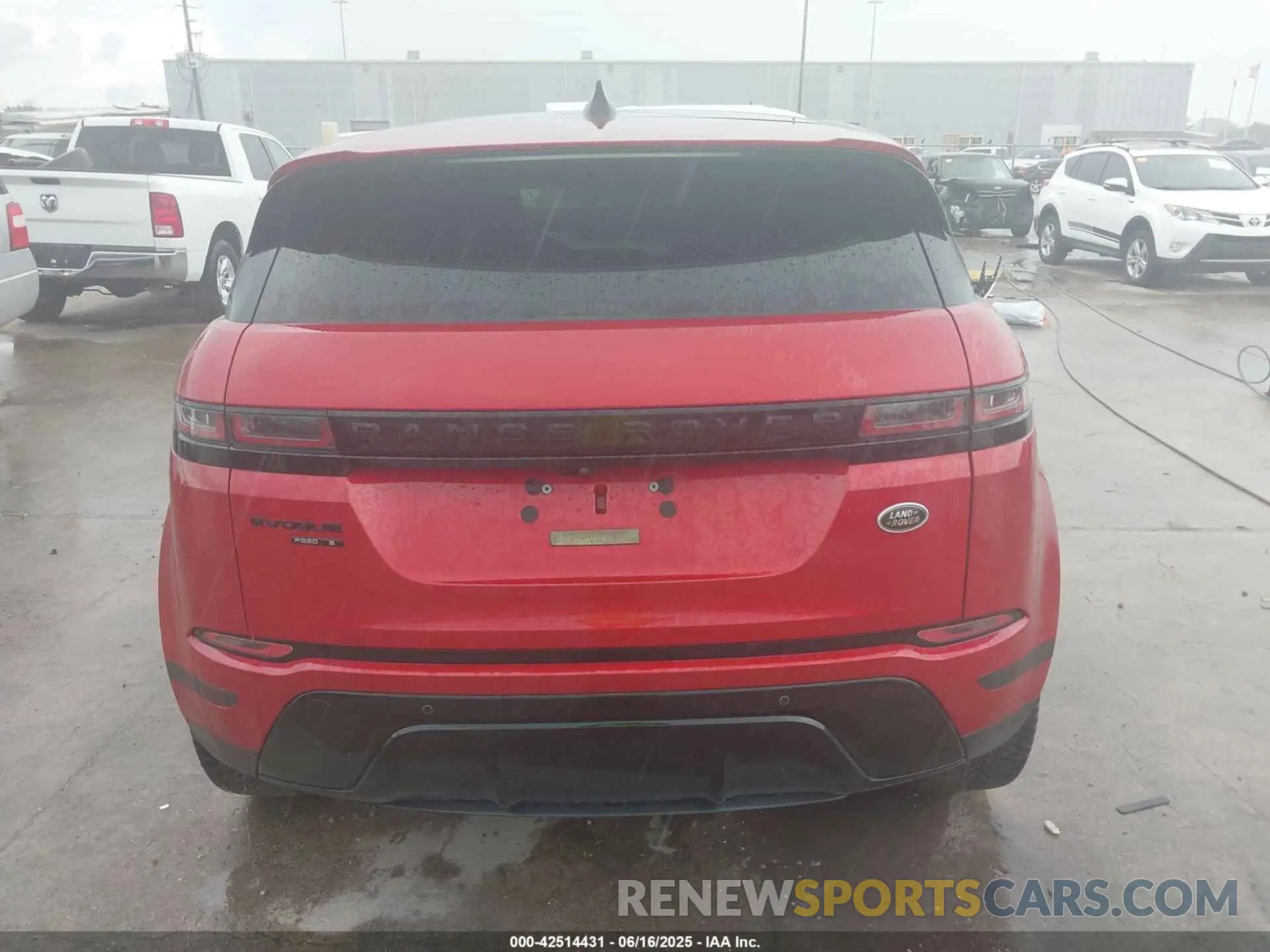 16 Photograph of a damaged car SALZJ2FX6LH018148 LAND ROVER RANGE ROVER EVOQUE 2020