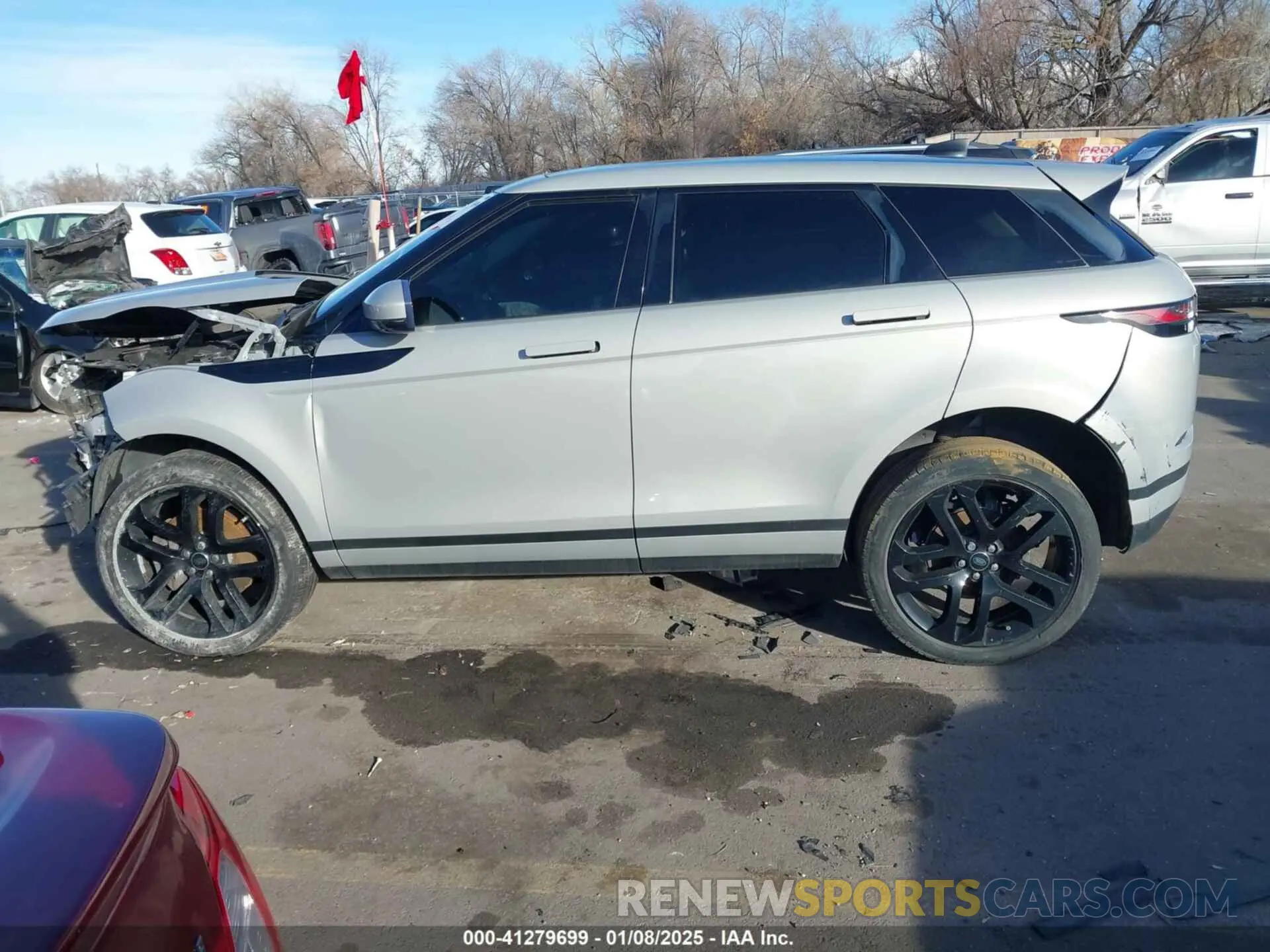 15 Photograph of a damaged car SALZJ2FX8LH065312 LAND ROVER RANGE ROVER EVOQUE 2020