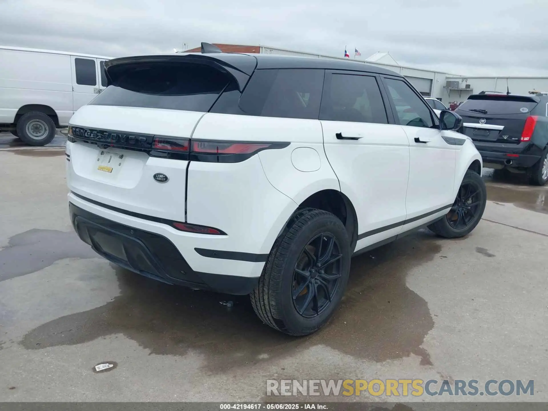 4 Фотография поврежденного автомобиля SALZJ2FX9LH084600 LAND ROVER RANGE ROVER EVOQUE 2020