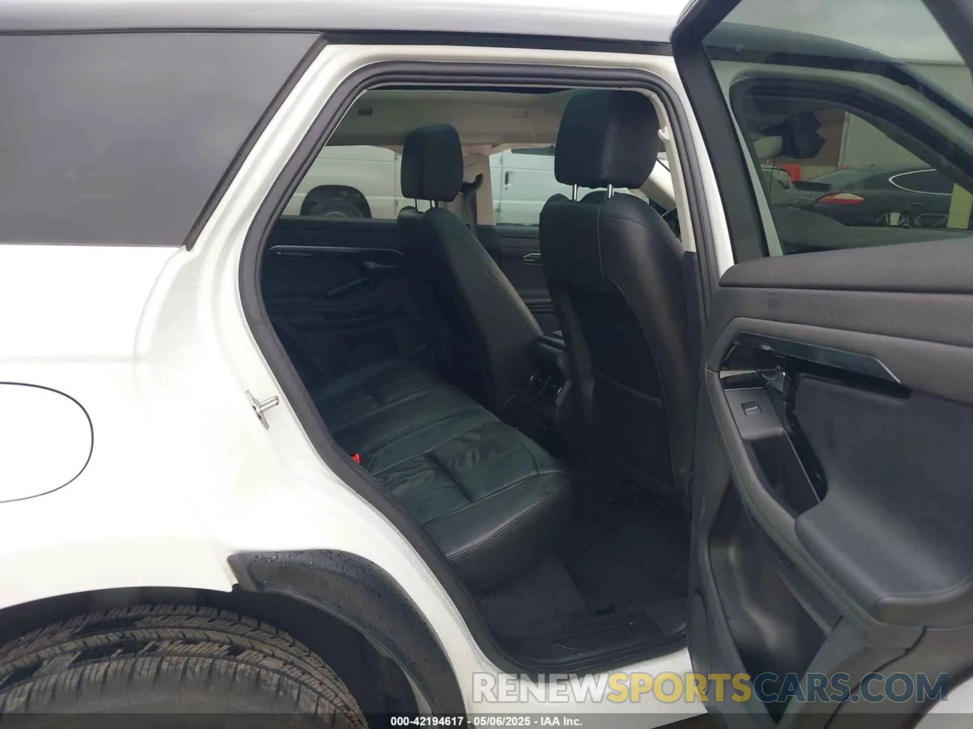 8 Фотография поврежденного автомобиля SALZJ2FX9LH084600 LAND ROVER RANGE ROVER EVOQUE 2020