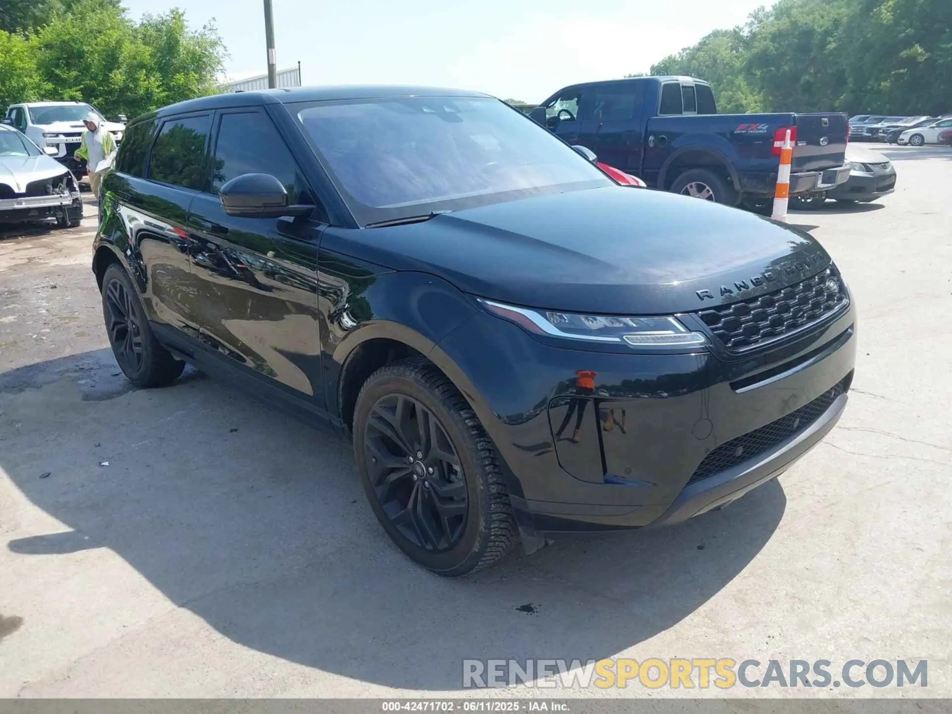 1 Photograph of a damaged car SALZJ2FXXLH063612 LAND ROVER RANGE ROVER EVOQUE 2020