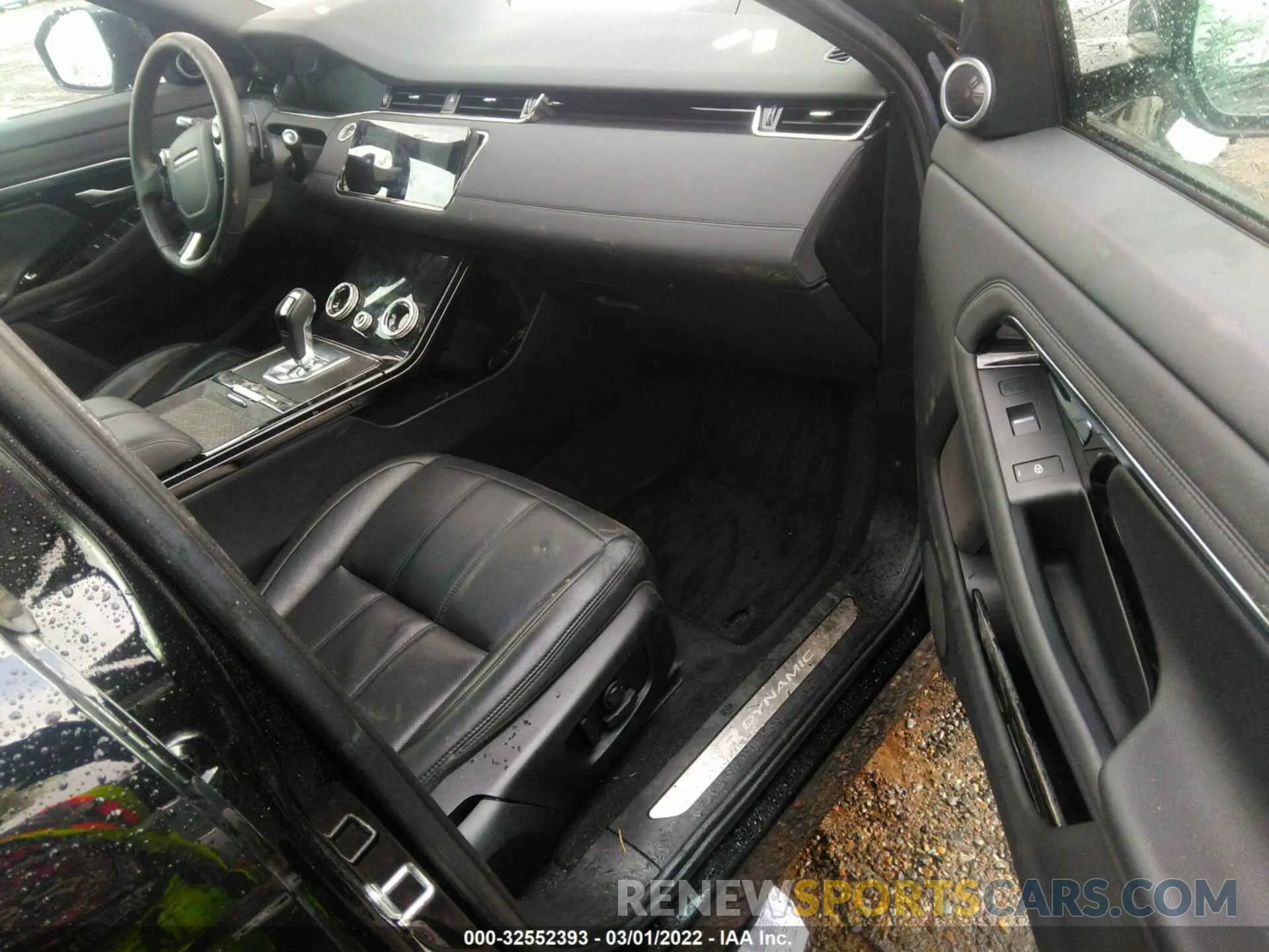 5 Photograph of a damaged car SALZL2GX2LH013361 LAND ROVER RANGE ROVER EVOQUE 2020