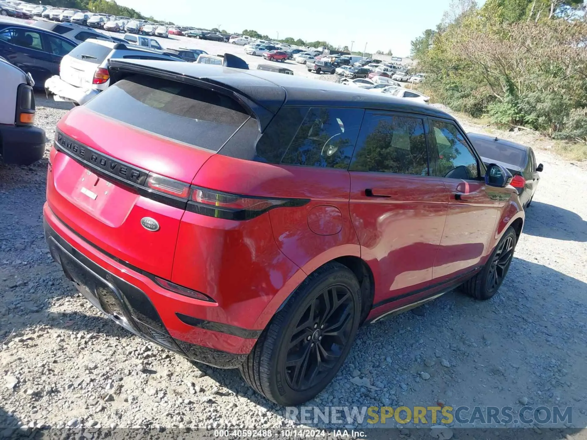 4 Photograph of a damaged car SALZL2GX7LH042998 LAND ROVER RANGE ROVER EVOQUE 2020
