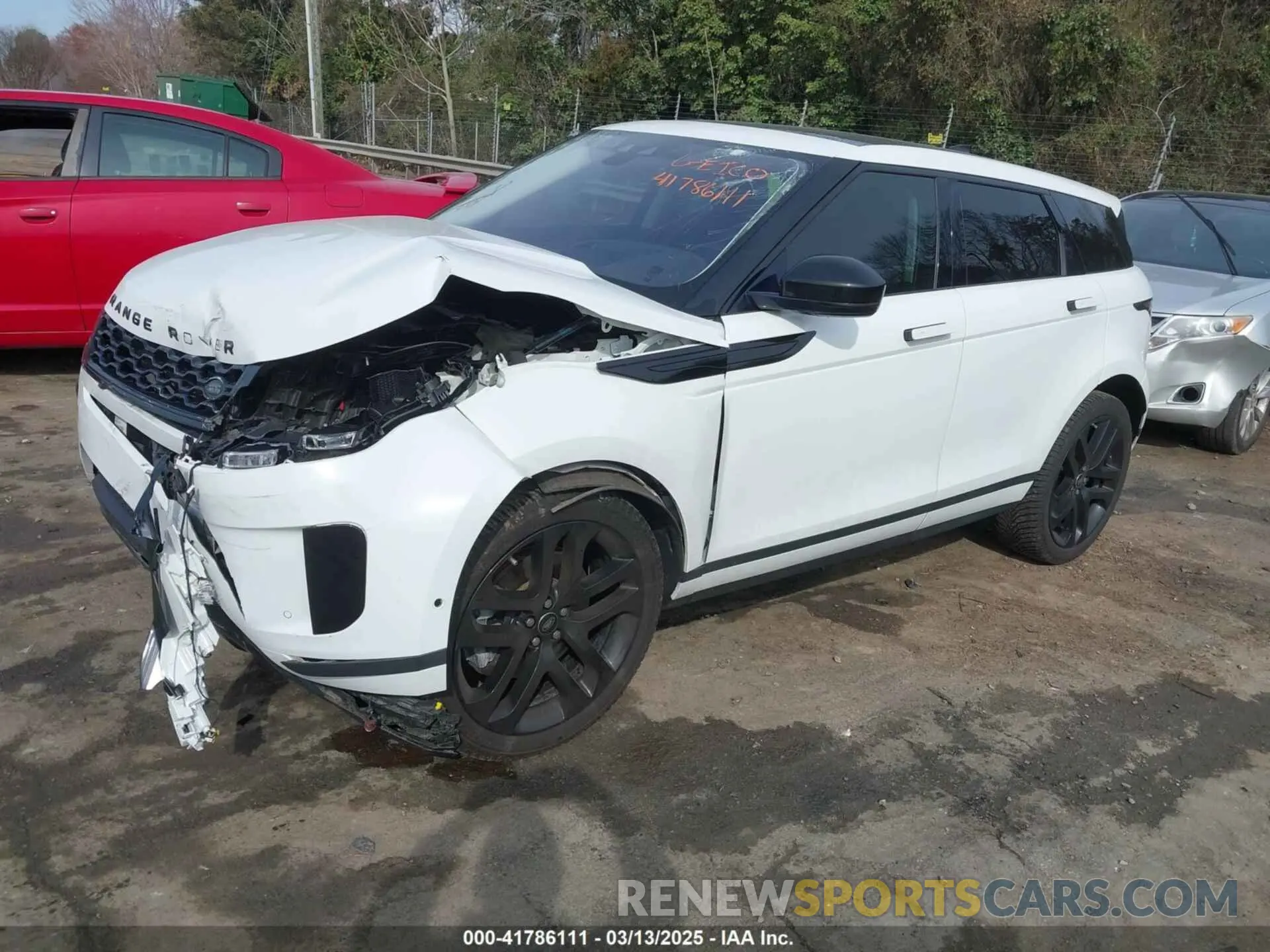 2 Photograph of a damaged car SALZP2FX5LH020407 LAND ROVER RANGE ROVER EVOQUE 2020