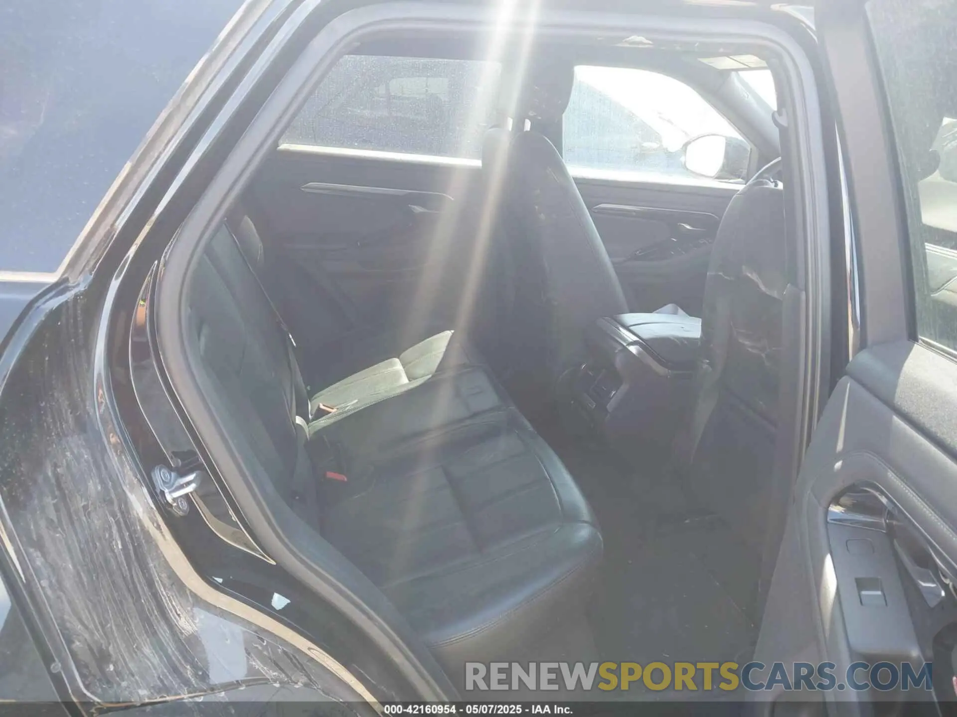 8 Photograph of a damaged car SALZP2FX8LH077135 LAND ROVER RANGE ROVER EVOQUE 2020