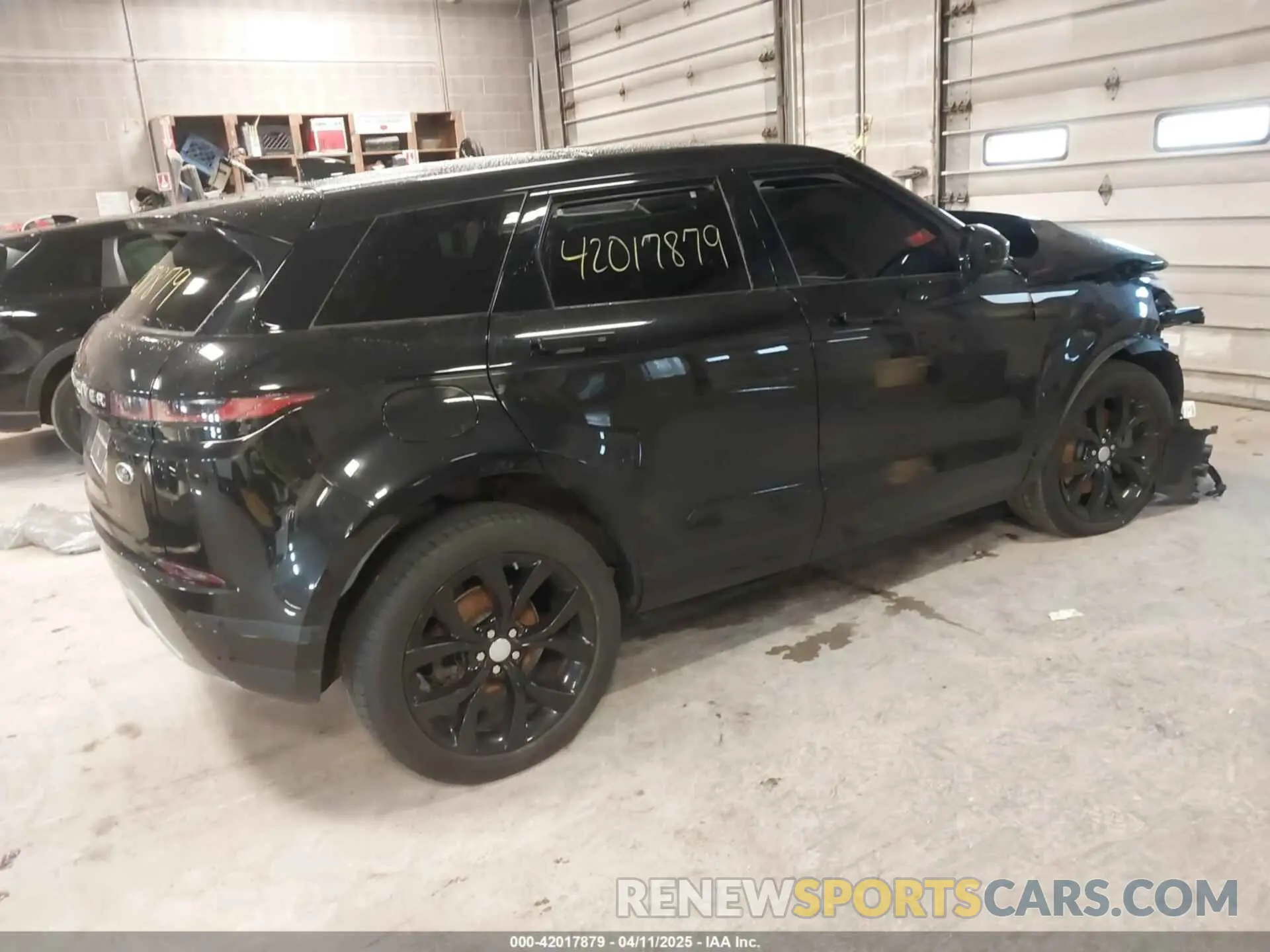 4 Photograph of a damaged car SALZP2FXXLH120230 LAND ROVER RANGE ROVER EVOQUE 2020