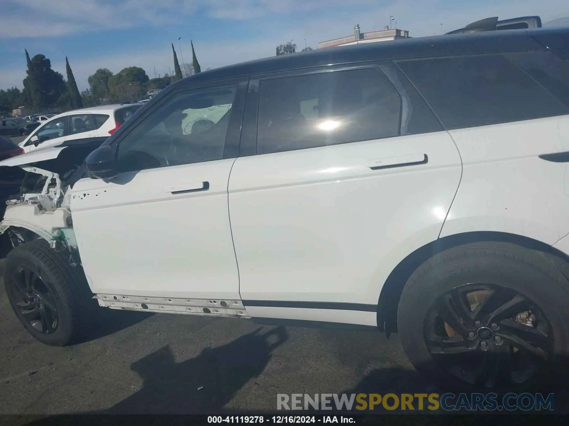 14 Фотография поврежденного автомобиля SALZJ2FX3MH131752 LAND ROVER RANGE ROVER EVOQUE 2021