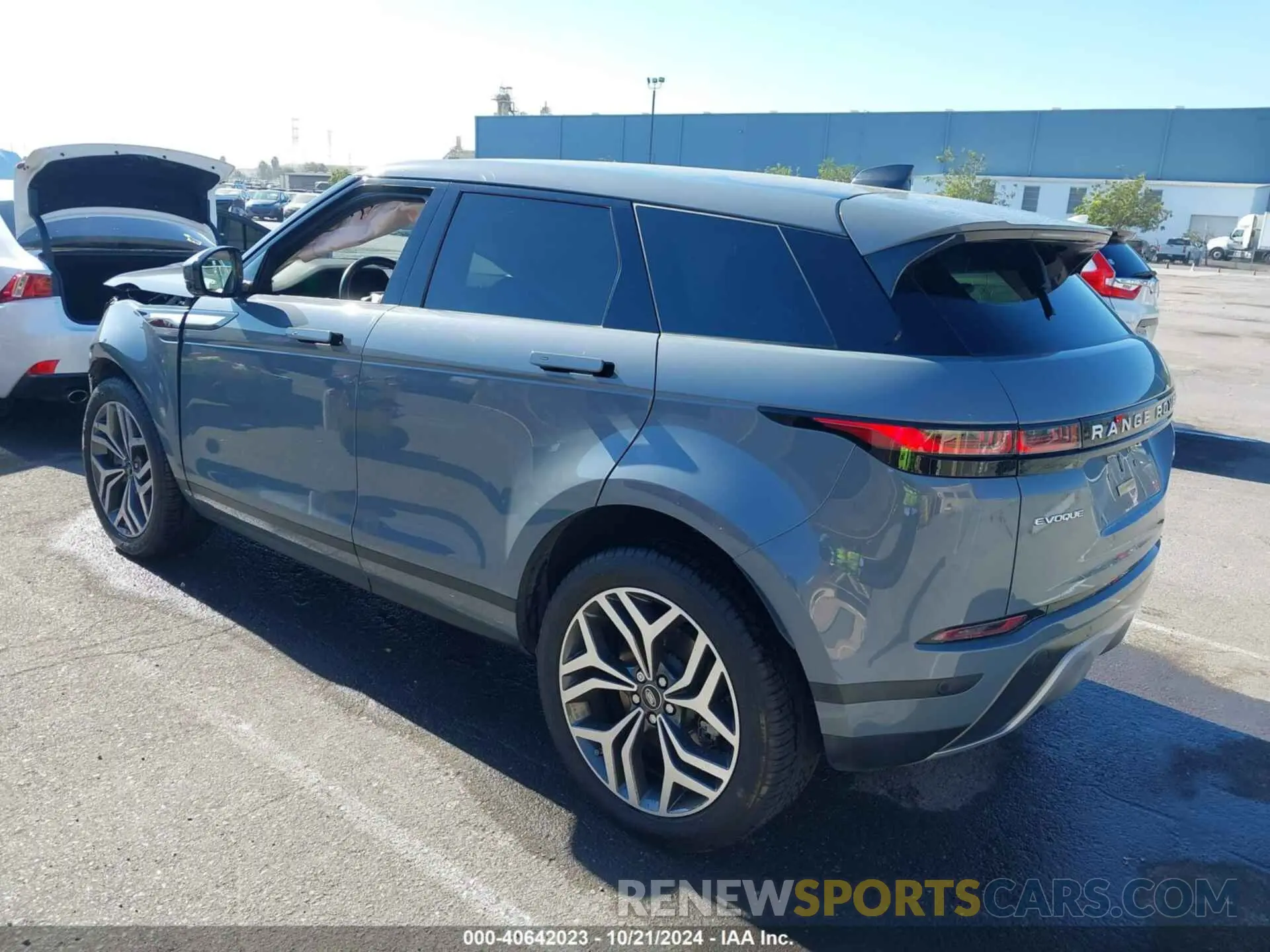 3 Photograph of a damaged car SALZP2FX2MH128386 LAND ROVER RANGE ROVER EVOQUE 2021