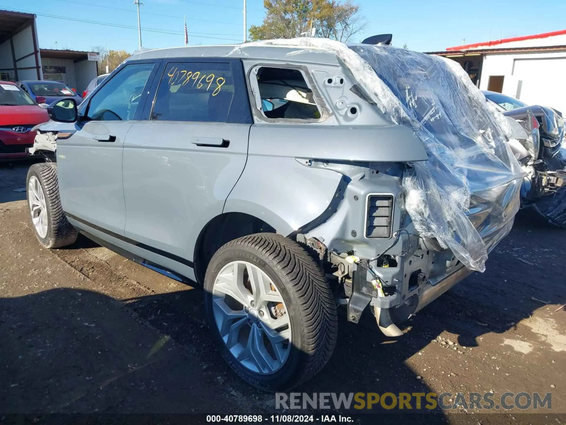 3 Photograph of a damaged car SALZL2FX4NH173603 LAND ROVER RANGE ROVER EVOQUE 2022