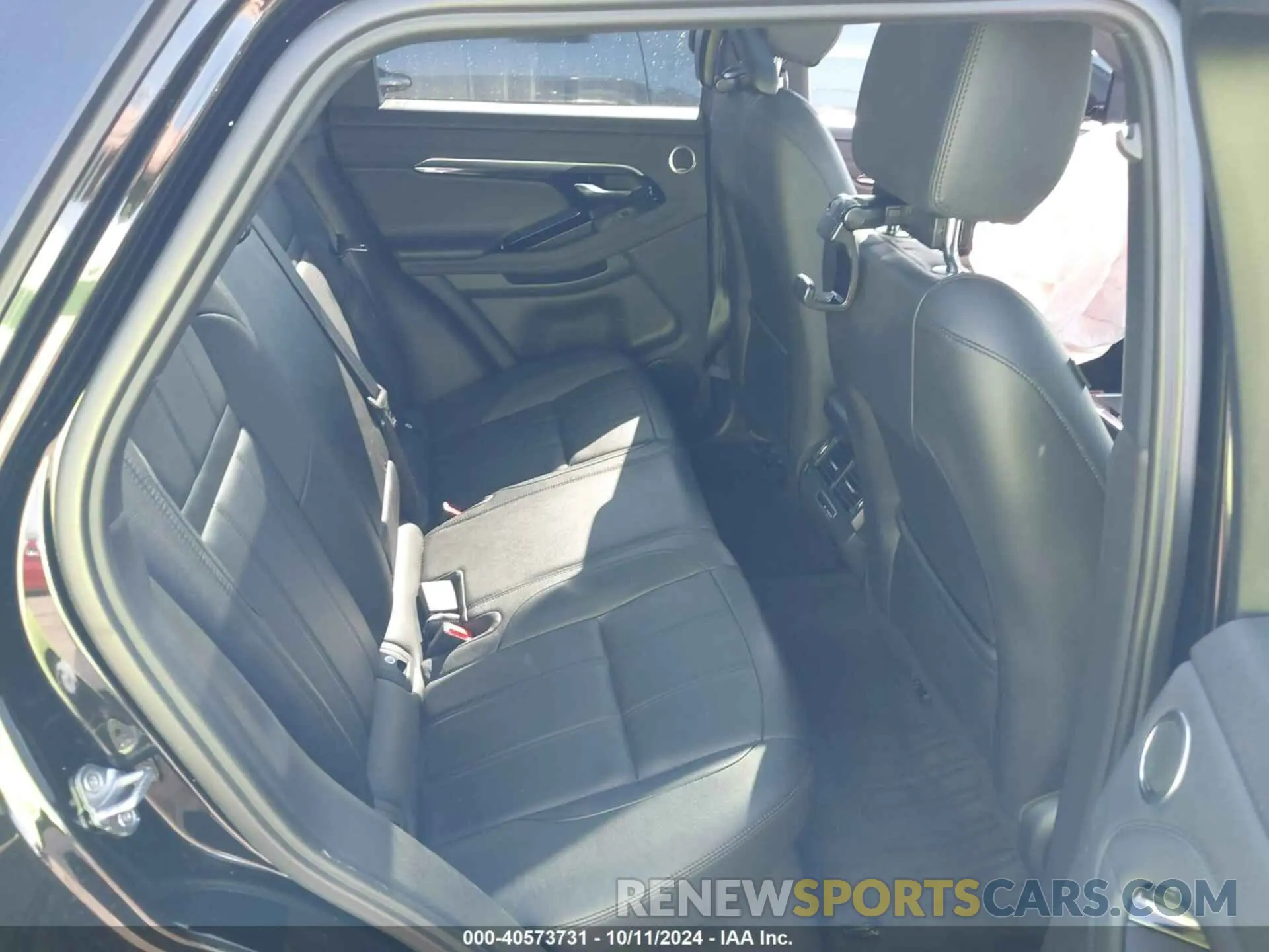 8 Photograph of a damaged car SALZL2FX5NH172251 LAND ROVER RANGE ROVER EVOQUE 2022
