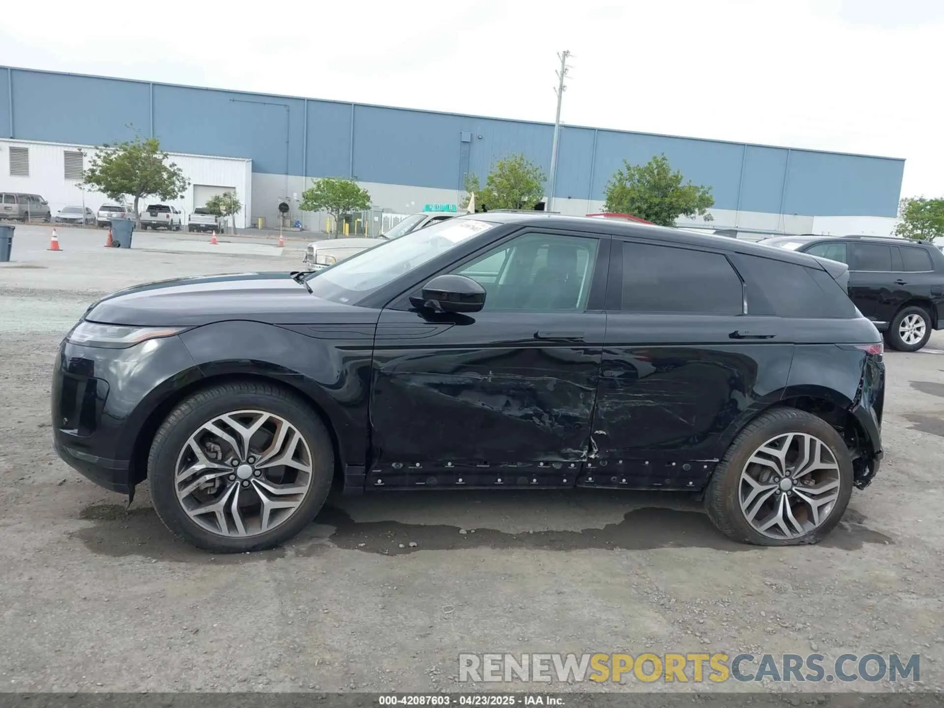 14 Фотография поврежденного автомобиля SALZP2FX6PH203711 LAND ROVER RANGE ROVER EVOQUE 2023