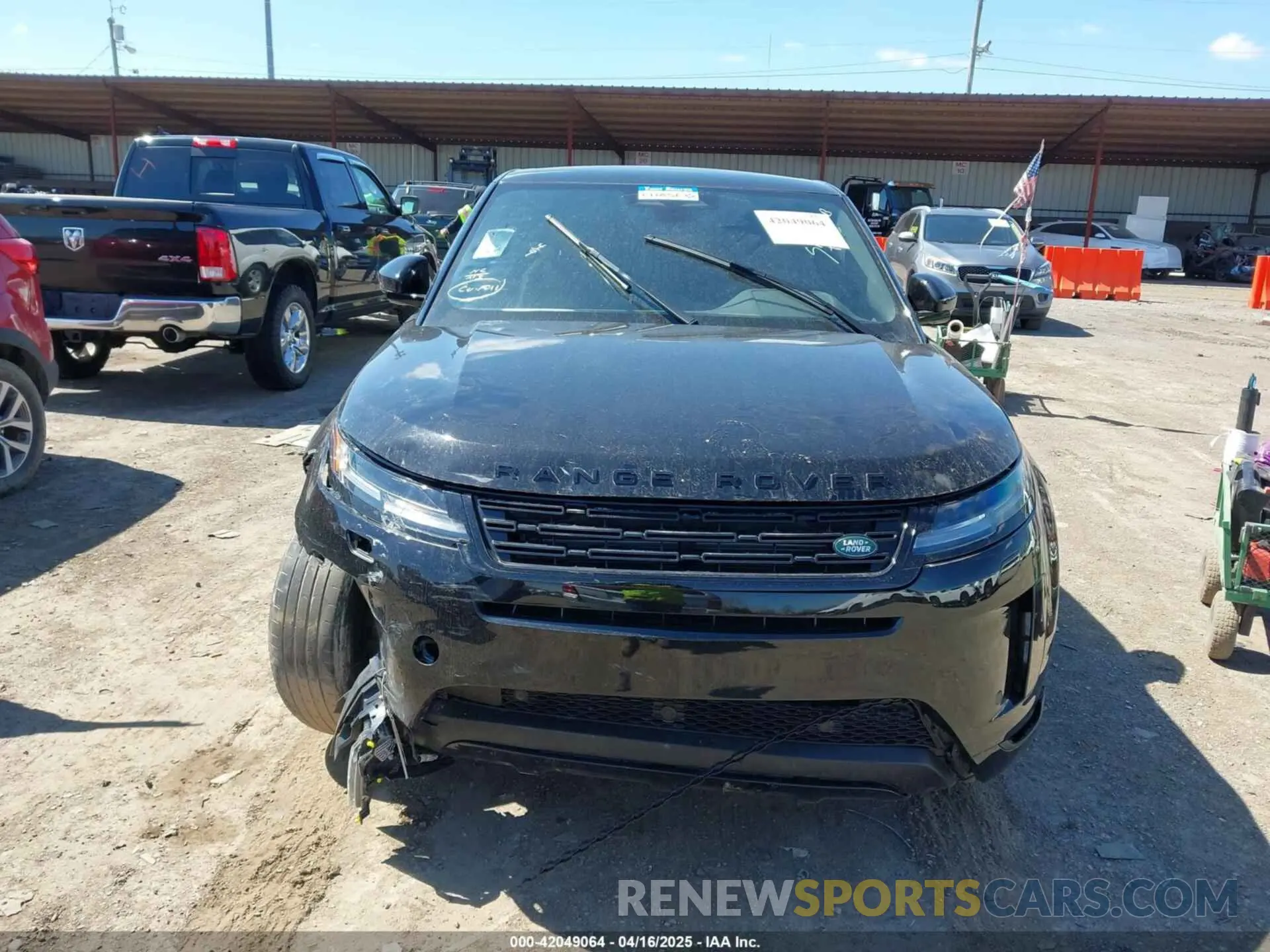 12 Photograph of a damaged car SALZJ2FX1RH259334 LAND ROVER RANGE ROVER EVOQUE 2024