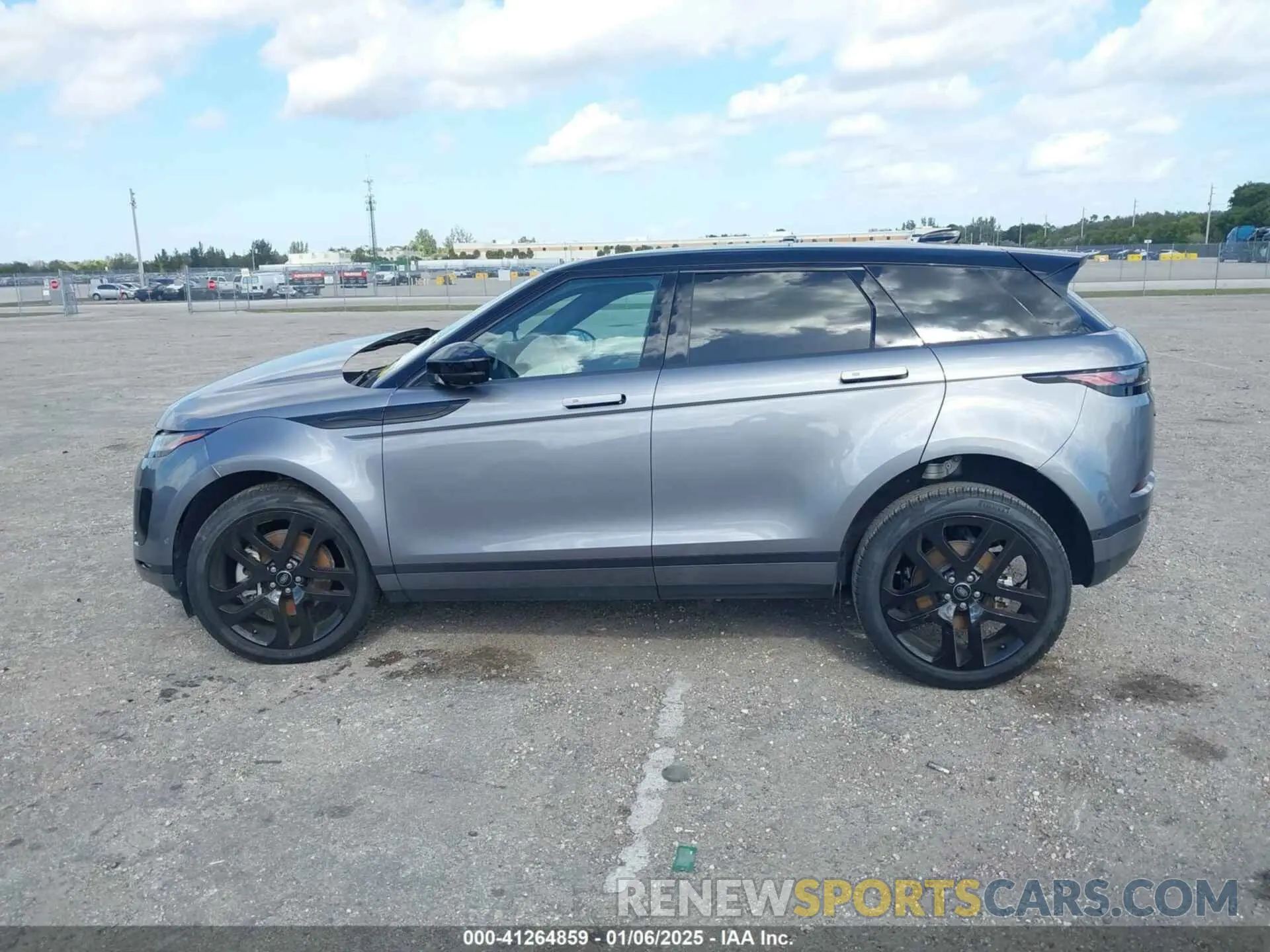 14 Photograph of a damaged car SALZJ2FX7RH236575 LAND ROVER RANGE ROVER EVOQUE 2024