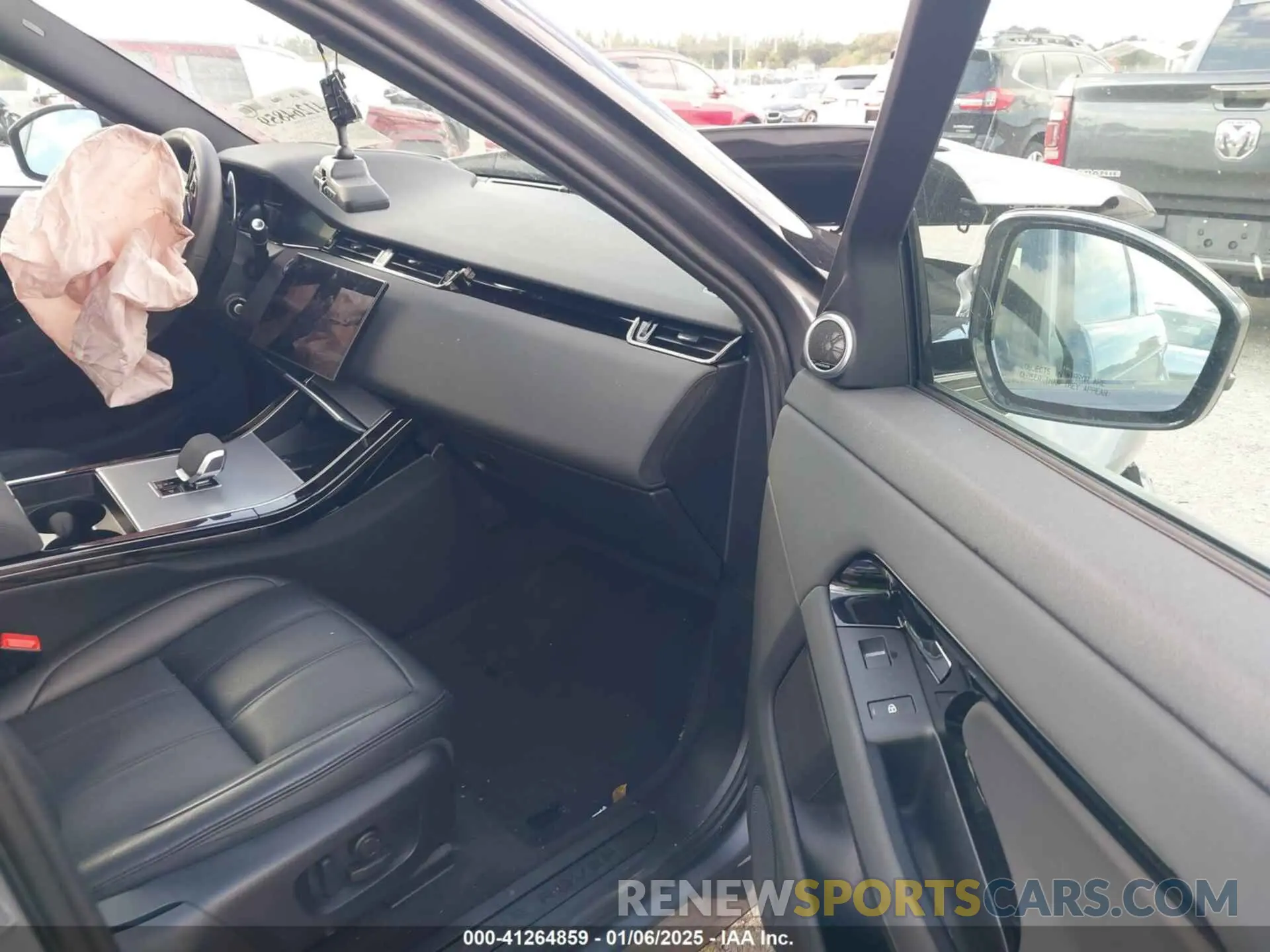 5 Photograph of a damaged car SALZJ2FX7RH236575 LAND ROVER RANGE ROVER EVOQUE 2024