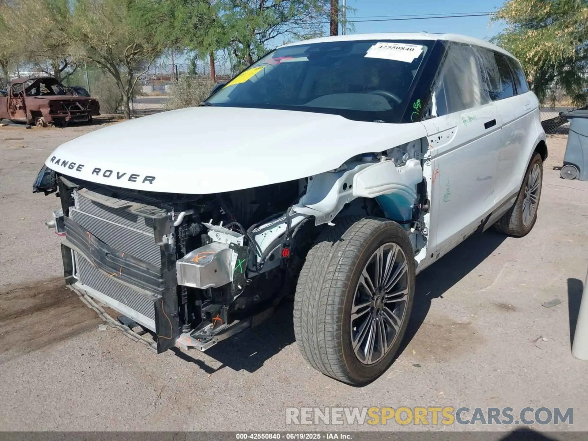 6 Фотография поврежденного автомобиля SALZJ2FX8RH246290 LAND ROVER RANGE ROVER EVOQUE 2024