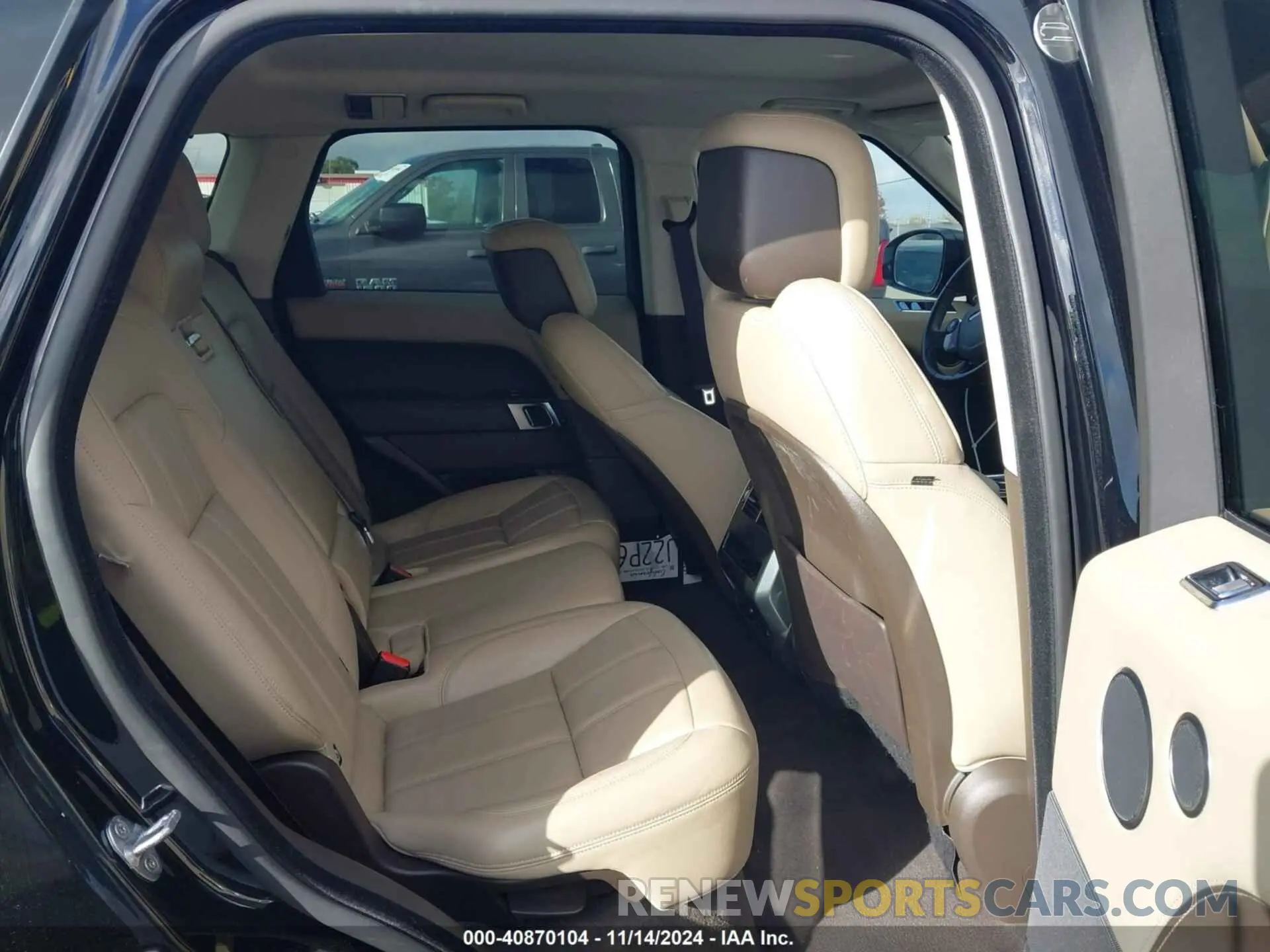 8 Photograph of a damaged car SALWG2RV2KA419246 LAND ROVER RANGE ROVER SPORT 2019