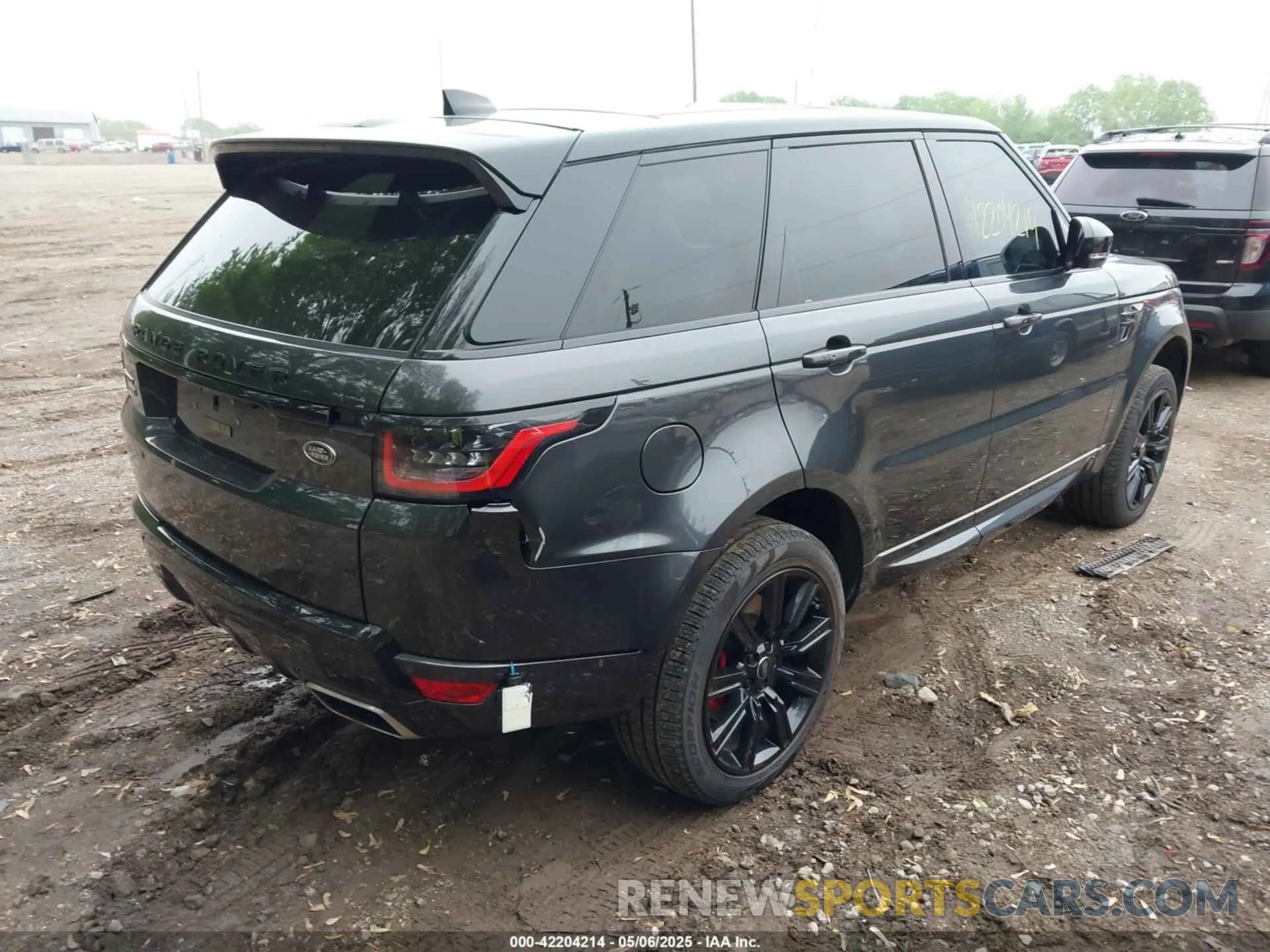 4 Фотография поврежденного автомобиля SALWR2RE5KA825046 LAND ROVER RANGE ROVER SPORT 2019