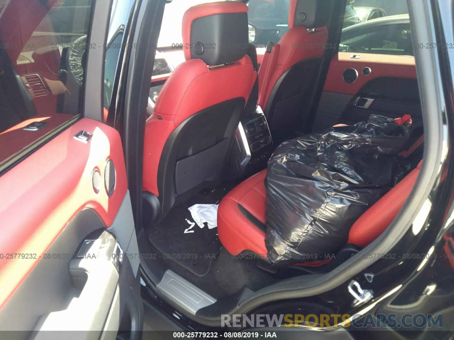 8 Photograph of a damaged car SALWR2RE7KA830121 LAND ROVER RANGE ROVER SPORT 2019