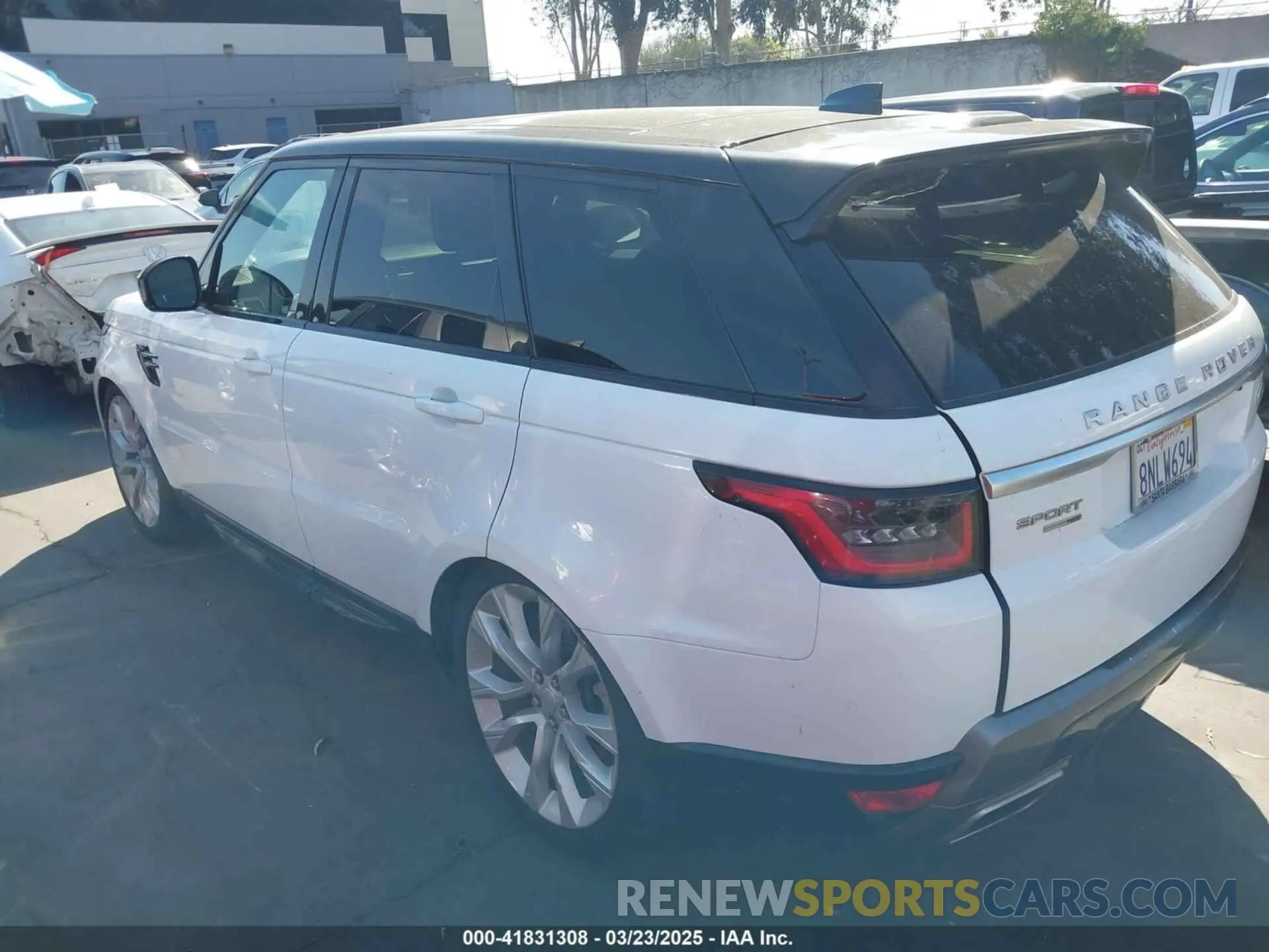 15 Photograph of a damaged car SALWR2RU7KA875311 LAND ROVER RANGE ROVER SPORT 2019