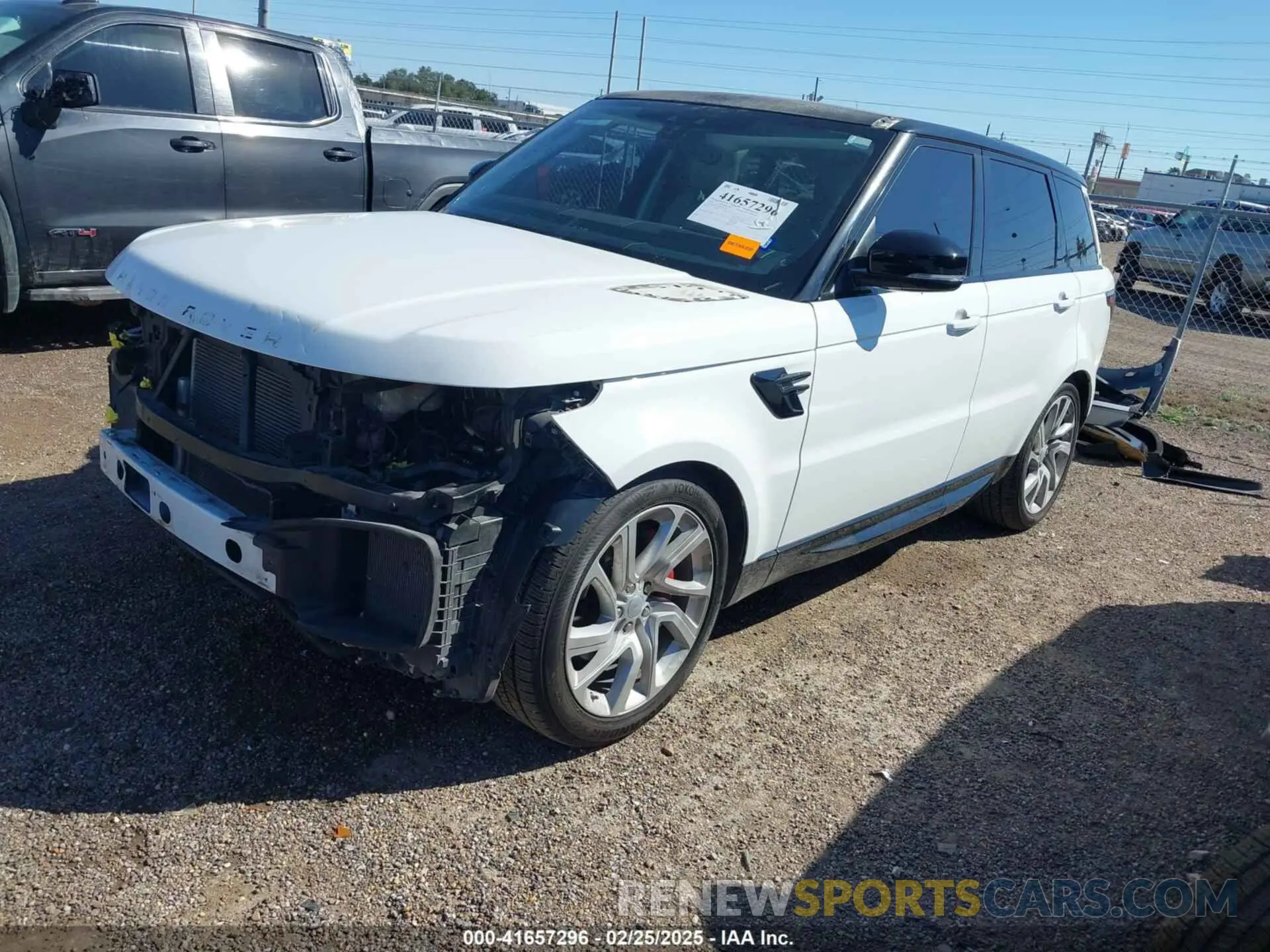 2 Фотография поврежденного автомобиля SALWR2RV0KA416615 LAND ROVER RANGE ROVER SPORT 2019