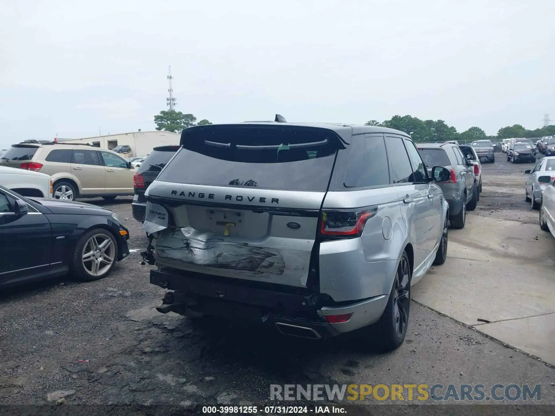 4 Фотография поврежденного автомобиля SALWS2SU0KA873933 LAND ROVER RANGE ROVER SPORT 2019