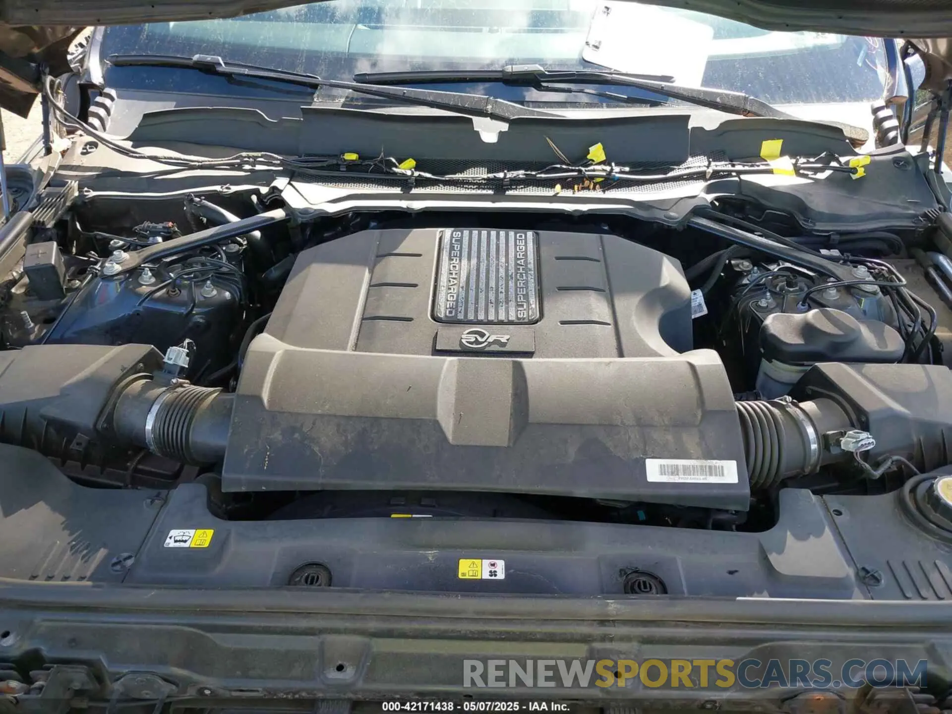 10 Photograph of a damaged car SALWZ2SE5KA822125 LAND ROVER RANGE ROVER SPORT 2019