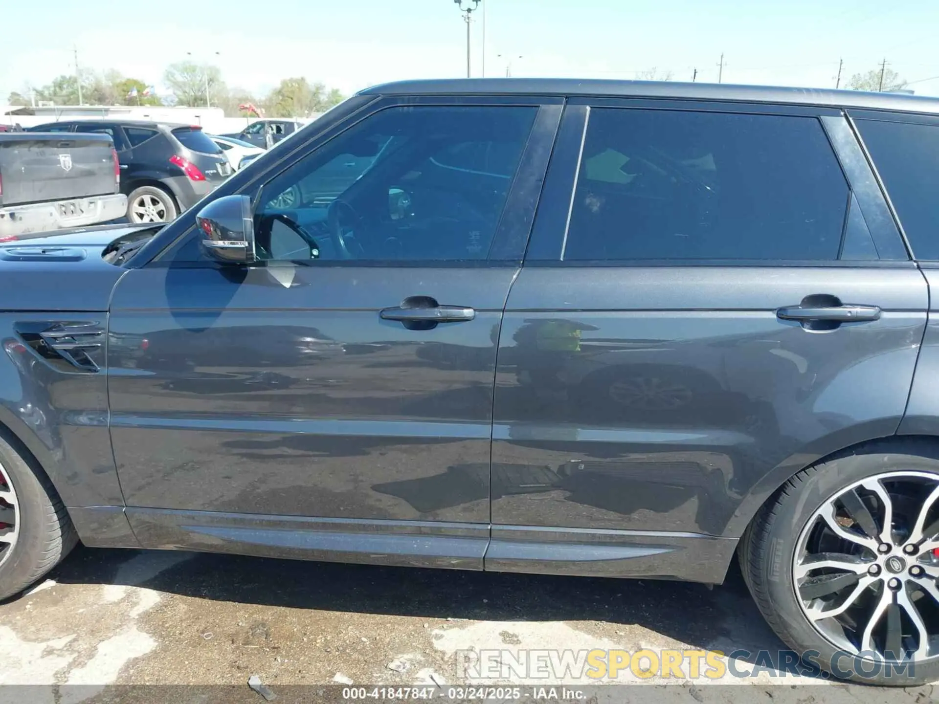 14 Photograph of a damaged car SALWR2SE0LA703156 LAND ROVER RANGE ROVER SPORT 2020