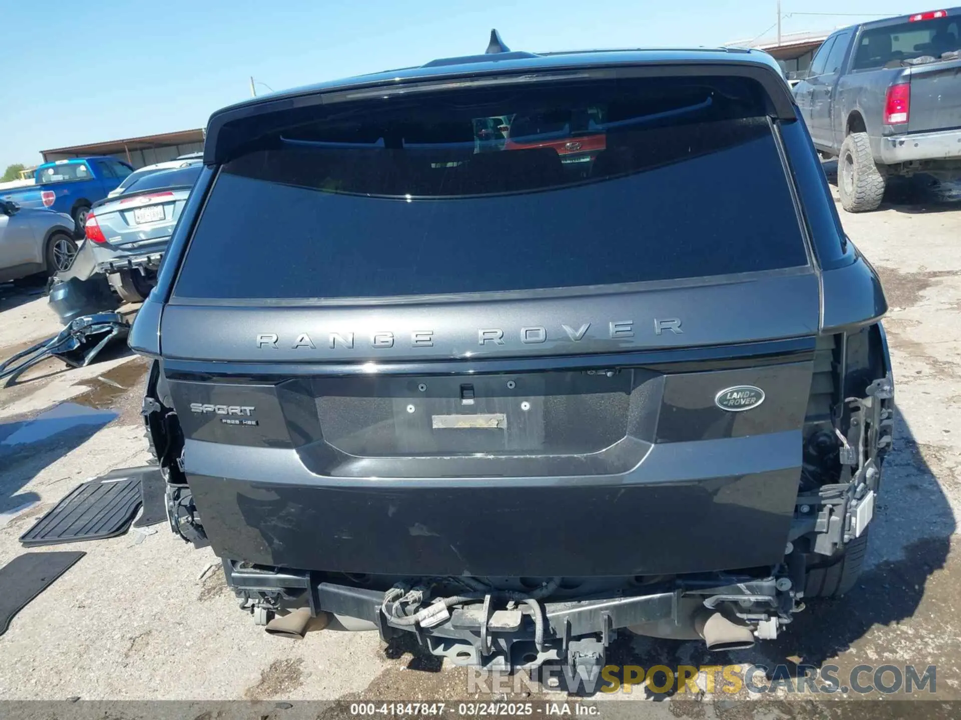 16 Photograph of a damaged car SALWR2SE0LA703156 LAND ROVER RANGE ROVER SPORT 2020
