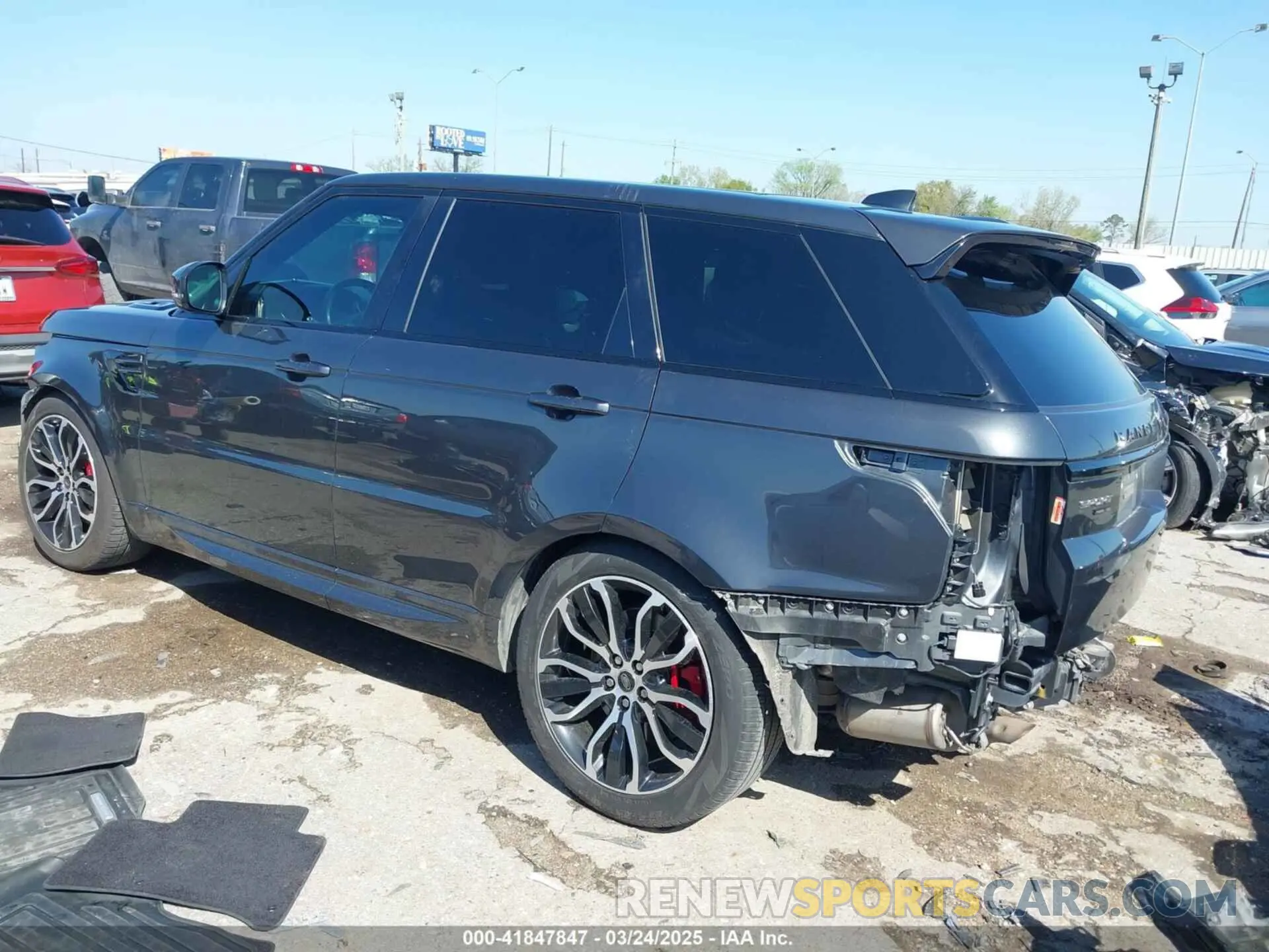 3 Photograph of a damaged car SALWR2SE0LA703156 LAND ROVER RANGE ROVER SPORT 2020