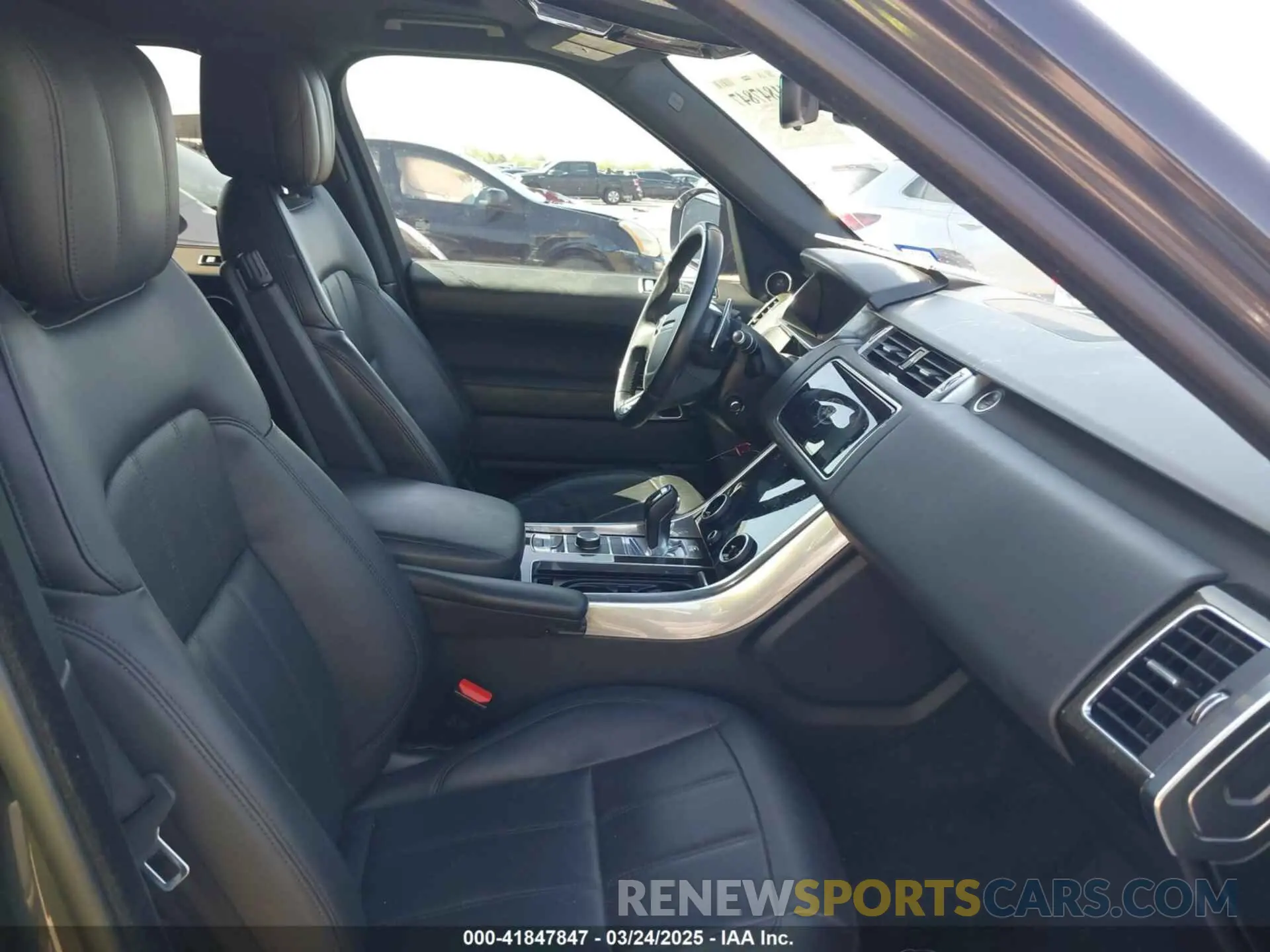 5 Photograph of a damaged car SALWR2SE0LA703156 LAND ROVER RANGE ROVER SPORT 2020